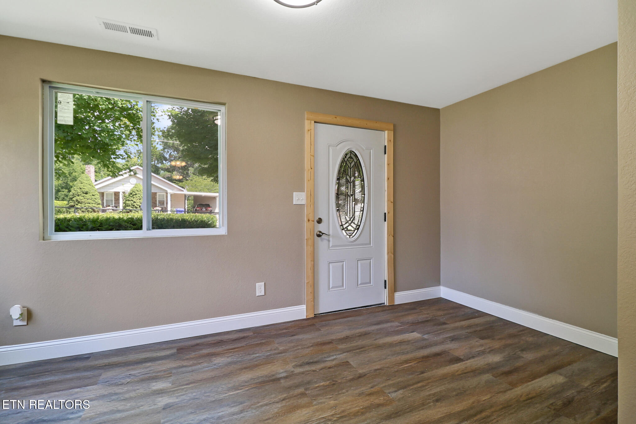 436 Maple Street Harriman TN 37748