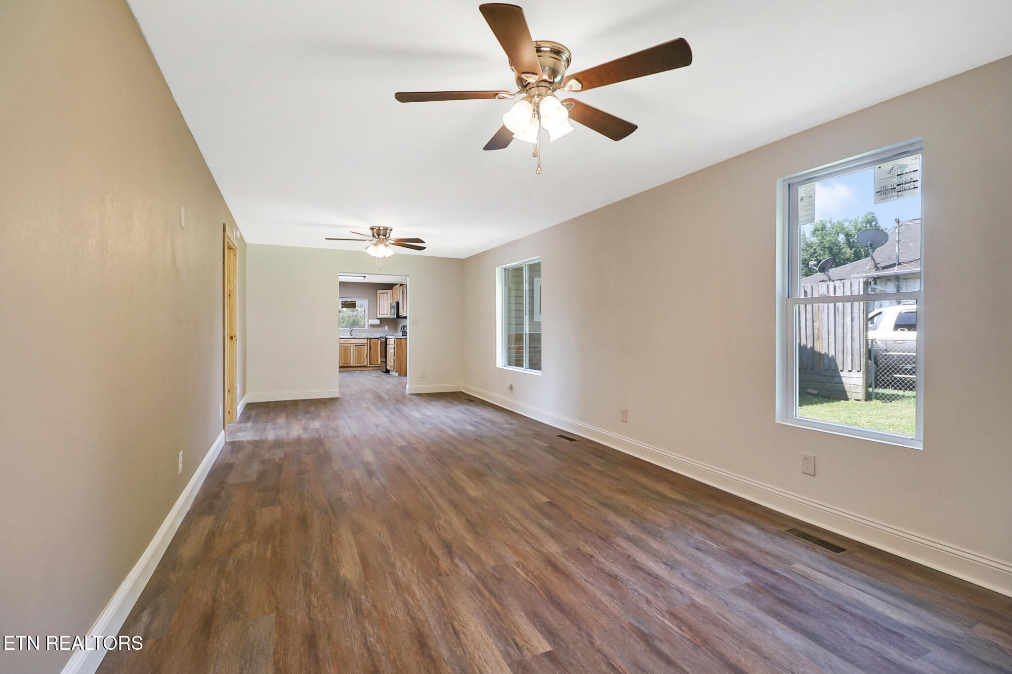 436 Maple Street Harriman TN 37748