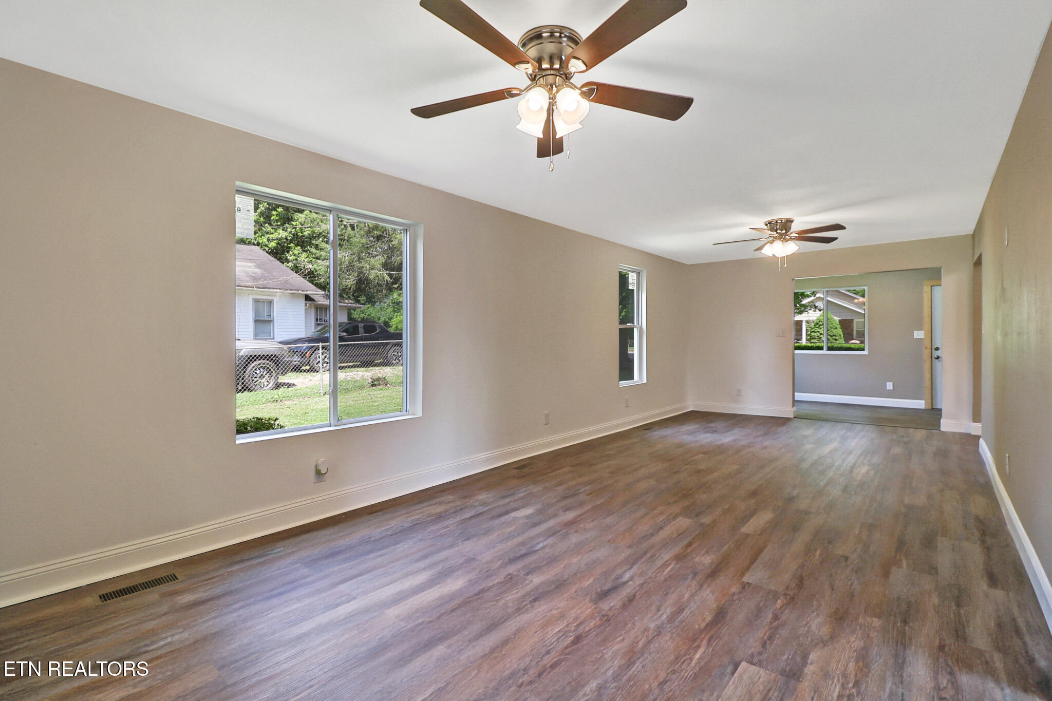 436 Maple Street Harriman TN 37748