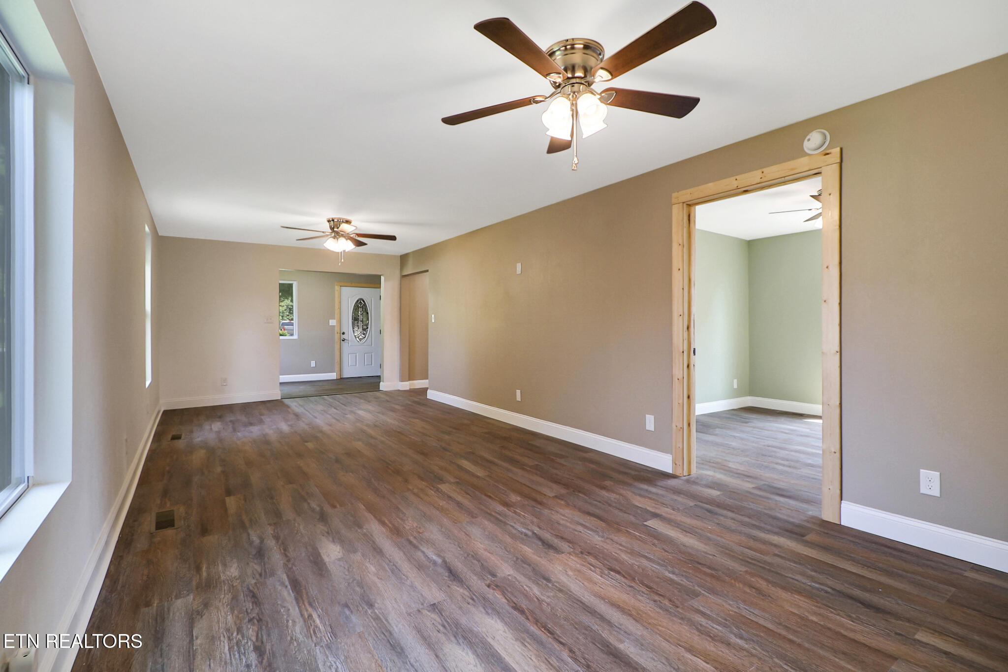 436 Maple Street Harriman TN 37748