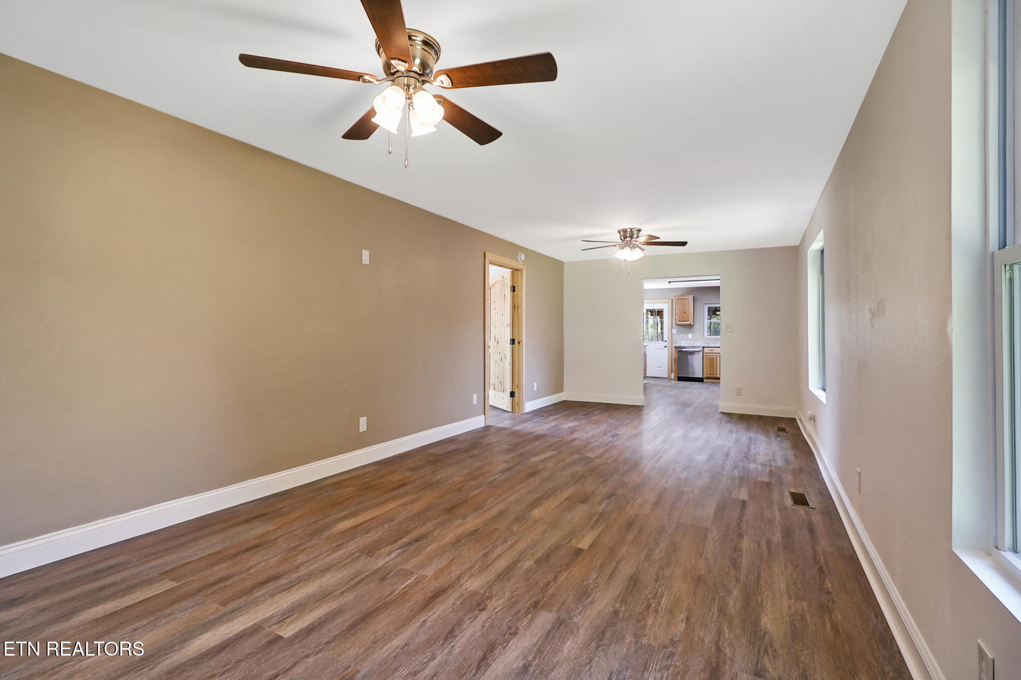 436 Maple Street Harriman TN 37748