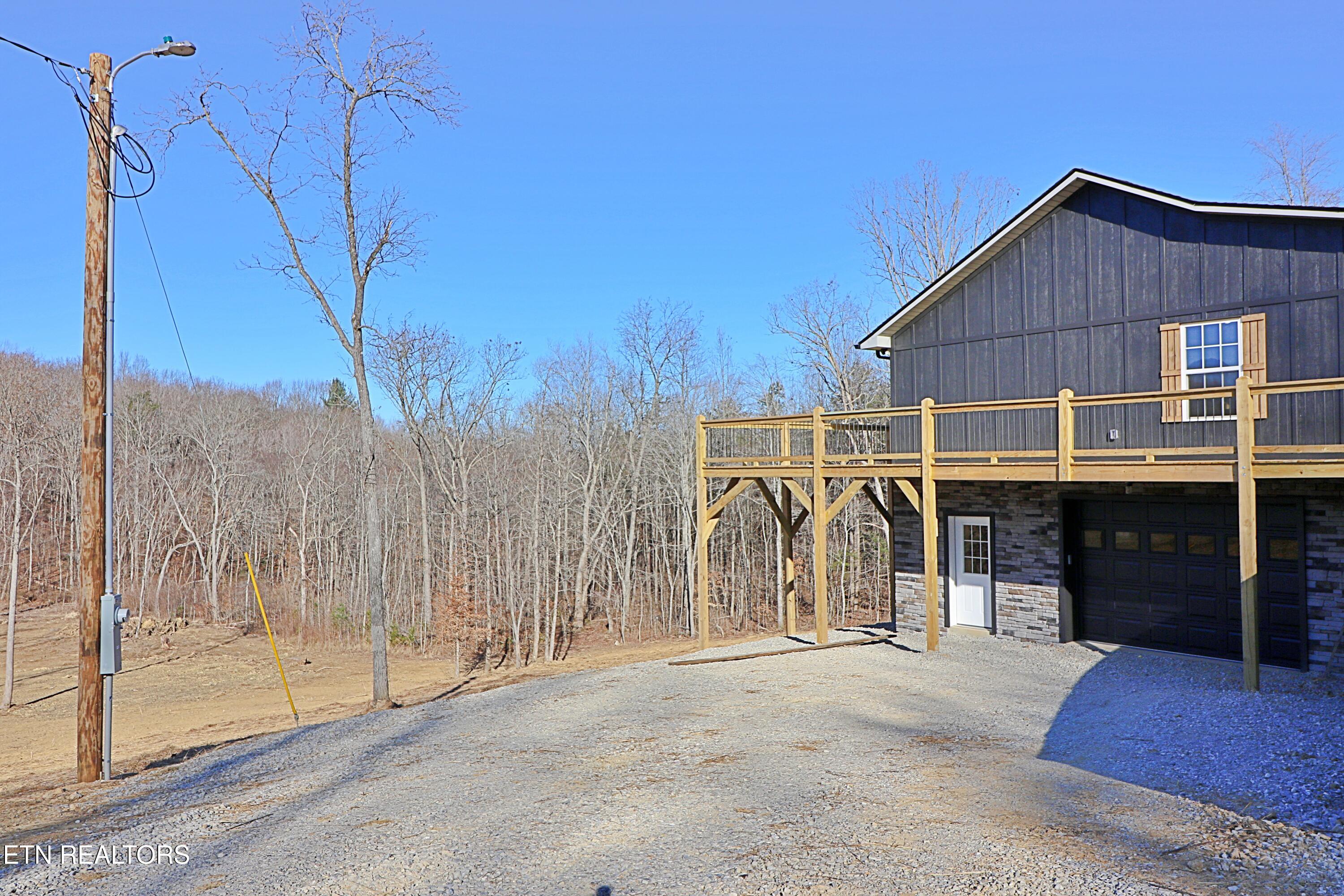 1291 Alderville Road Winfield TN 37892