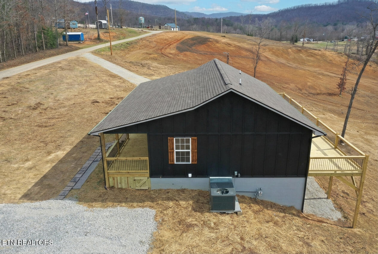 1291 Alderville Road Winfield TN 37892