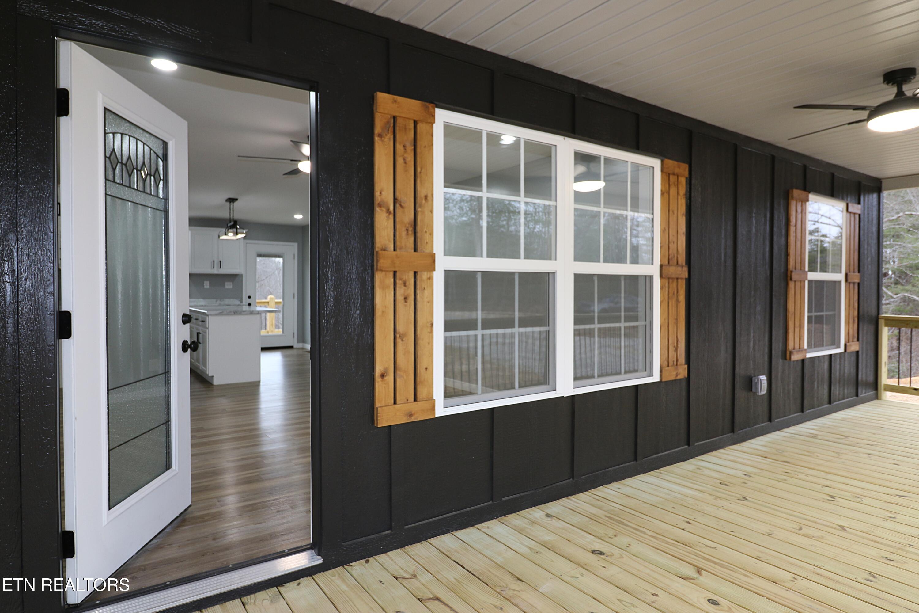 1291 Alderville Road Winfield TN 37892