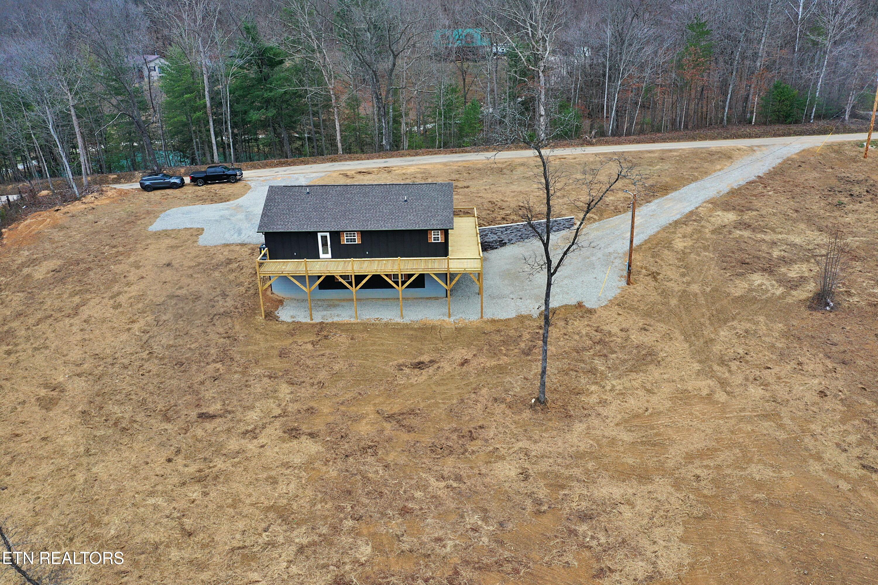 1291 Alderville Road Winfield TN 37892