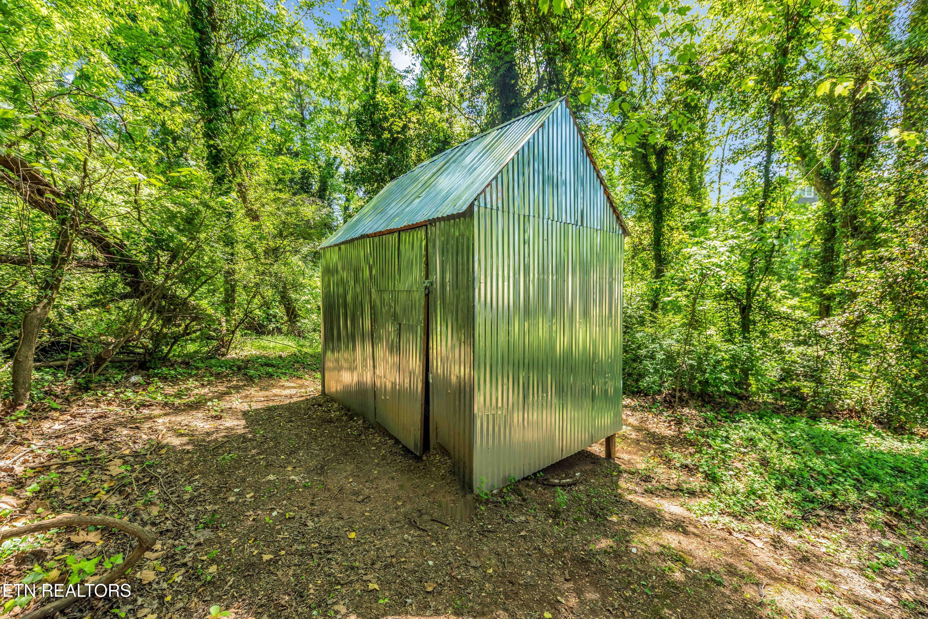 1304 Sumac Drive Knoxville TN 37919