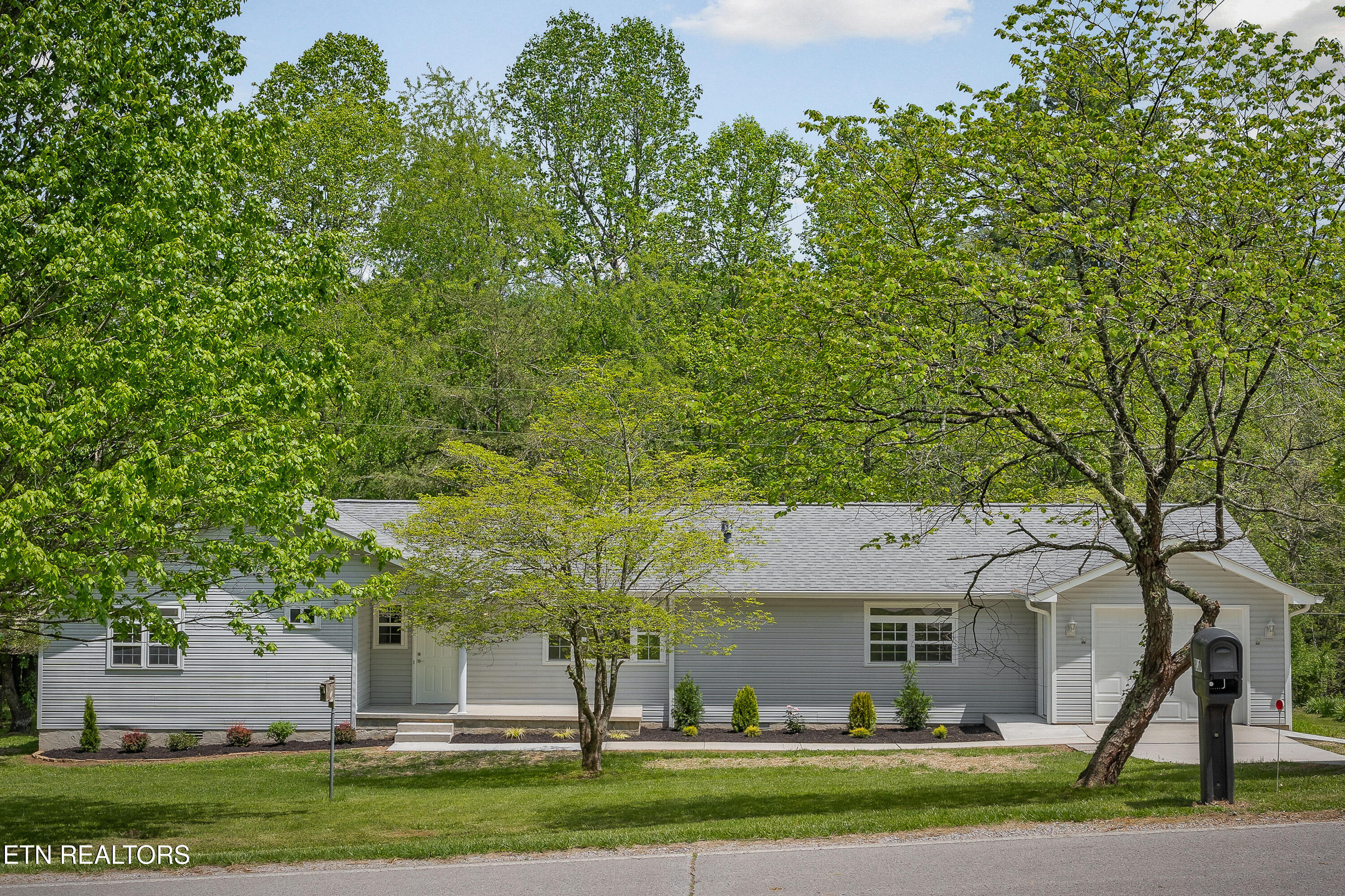 260 Yonside Drive Sparta TN 38583