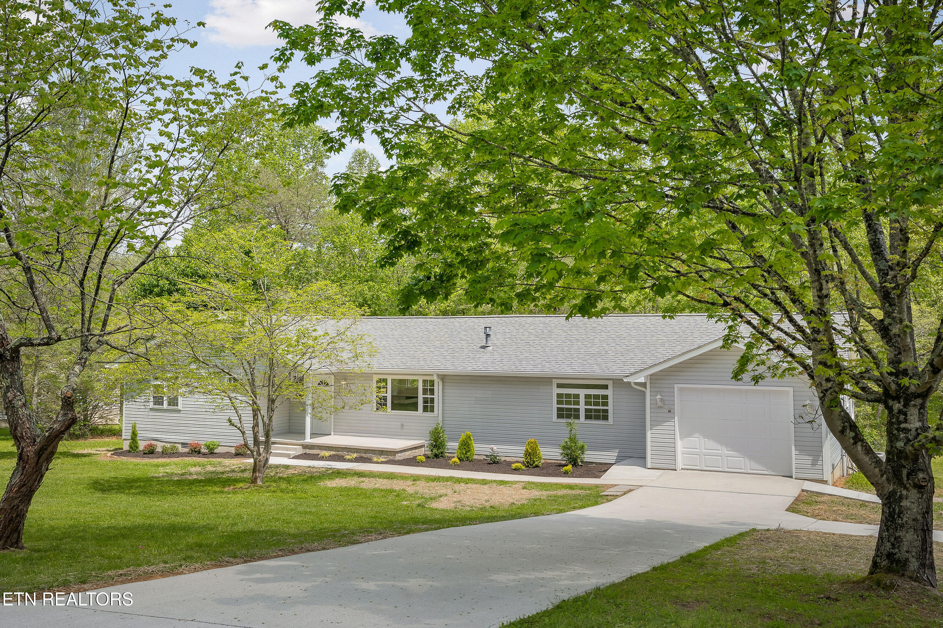 260 Yonside Drive Sparta TN 38583