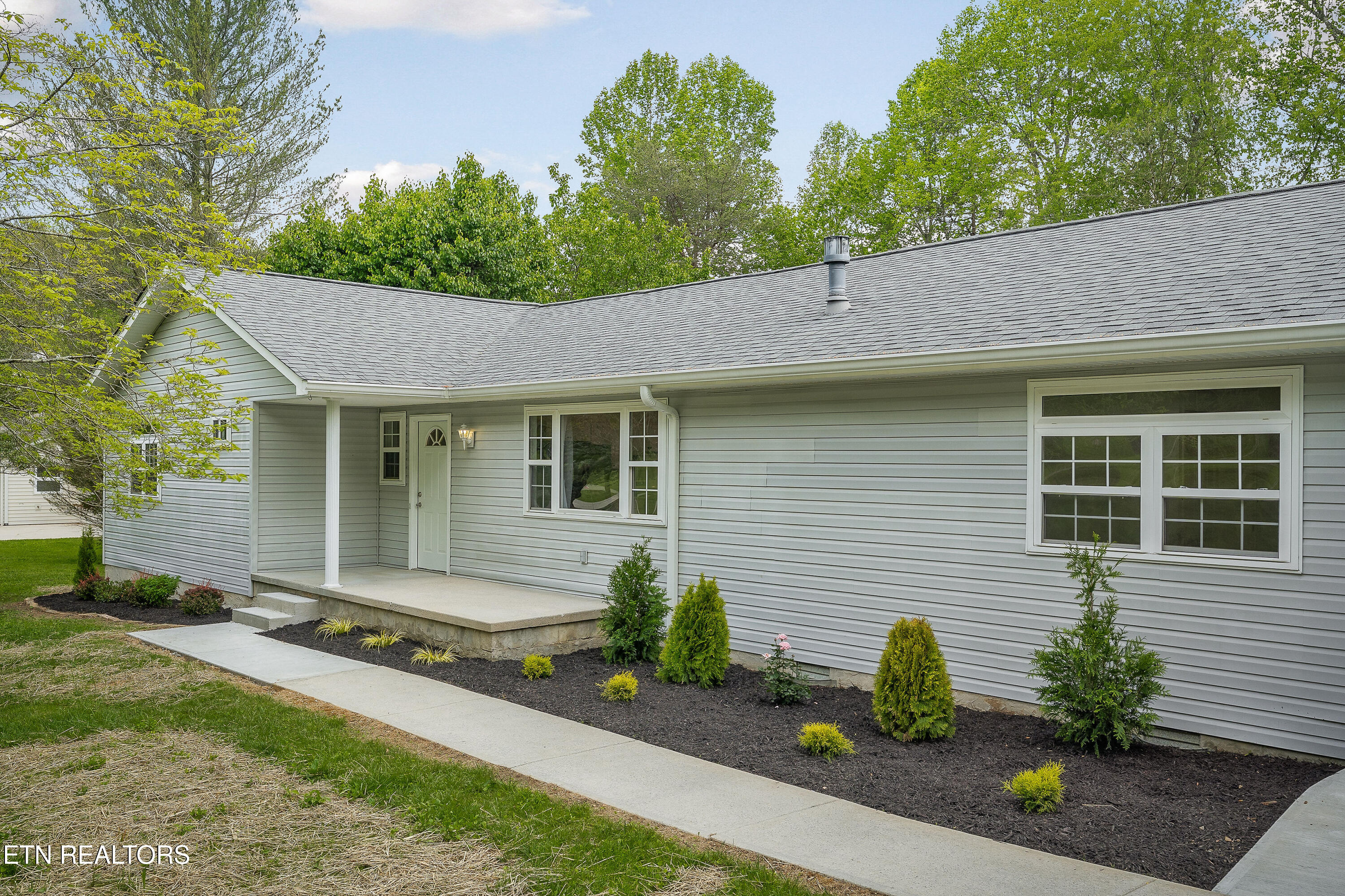 260 Yonside Drive Sparta TN 38583