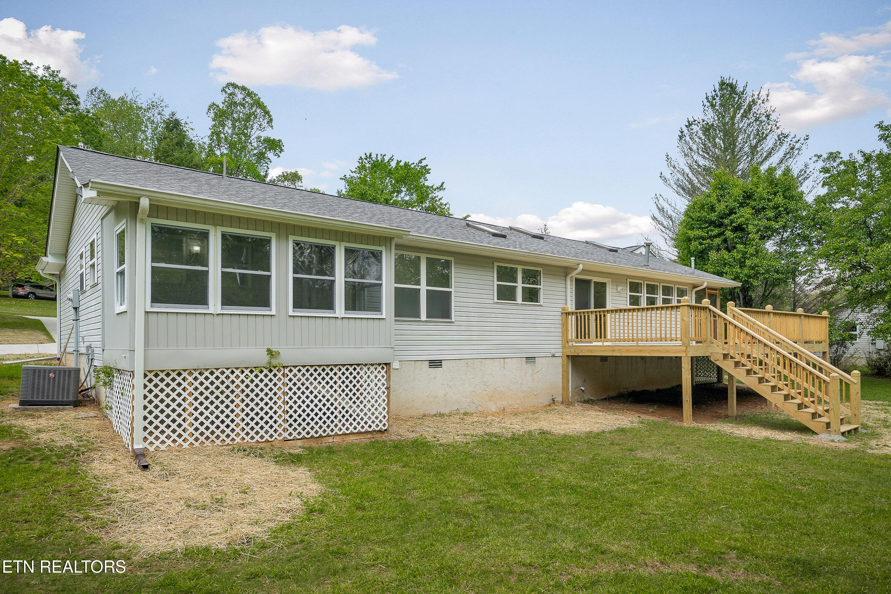 260 Yonside Drive Sparta TN 38583