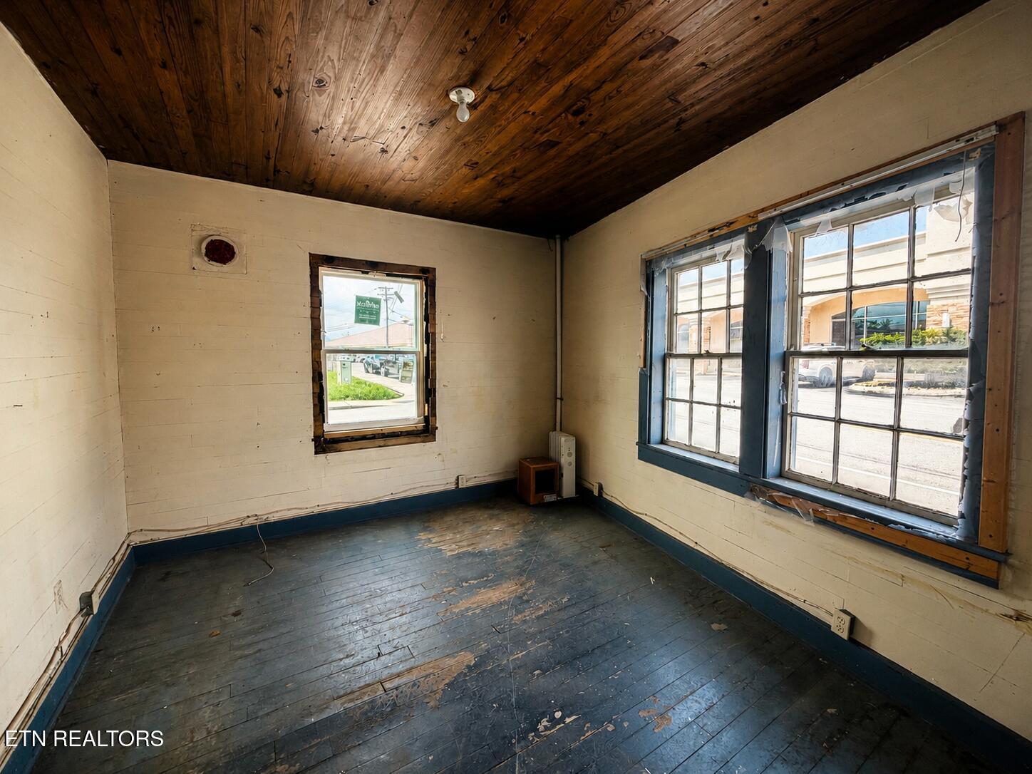 316 Court Avenue Sevierville TN 37862