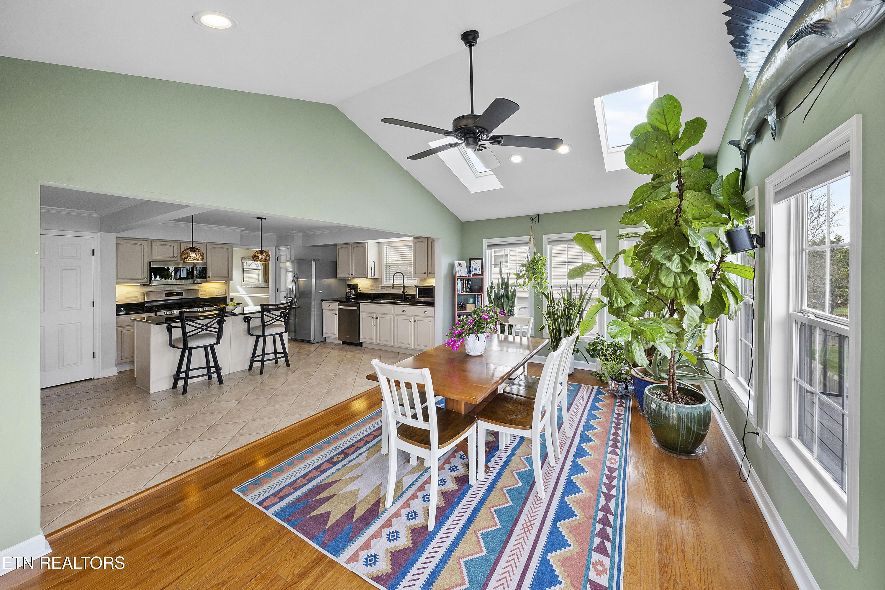 12538 Coral Reef Circle Knoxville TN 37922