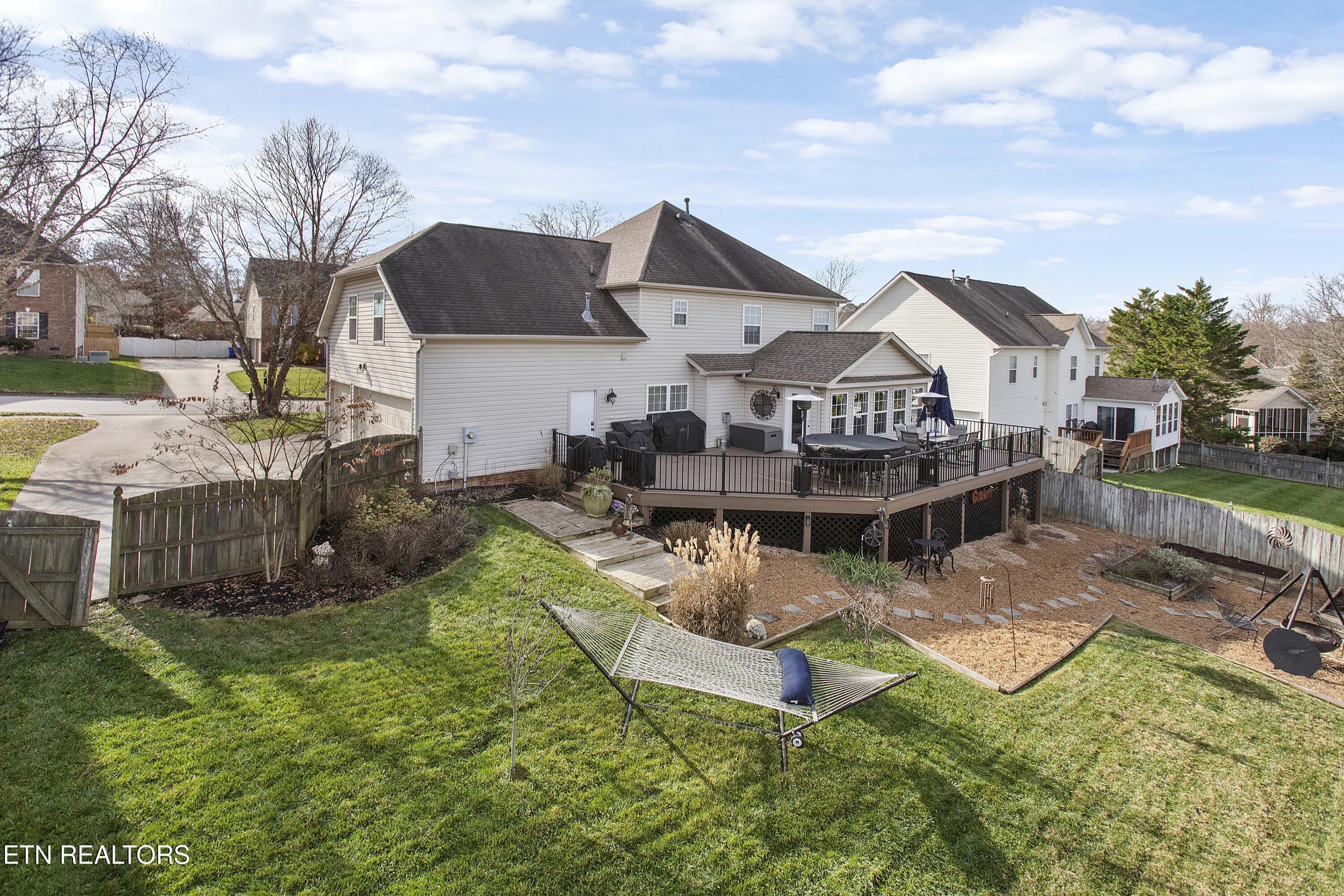 12538 Coral Reef Circle Knoxville TN 37922