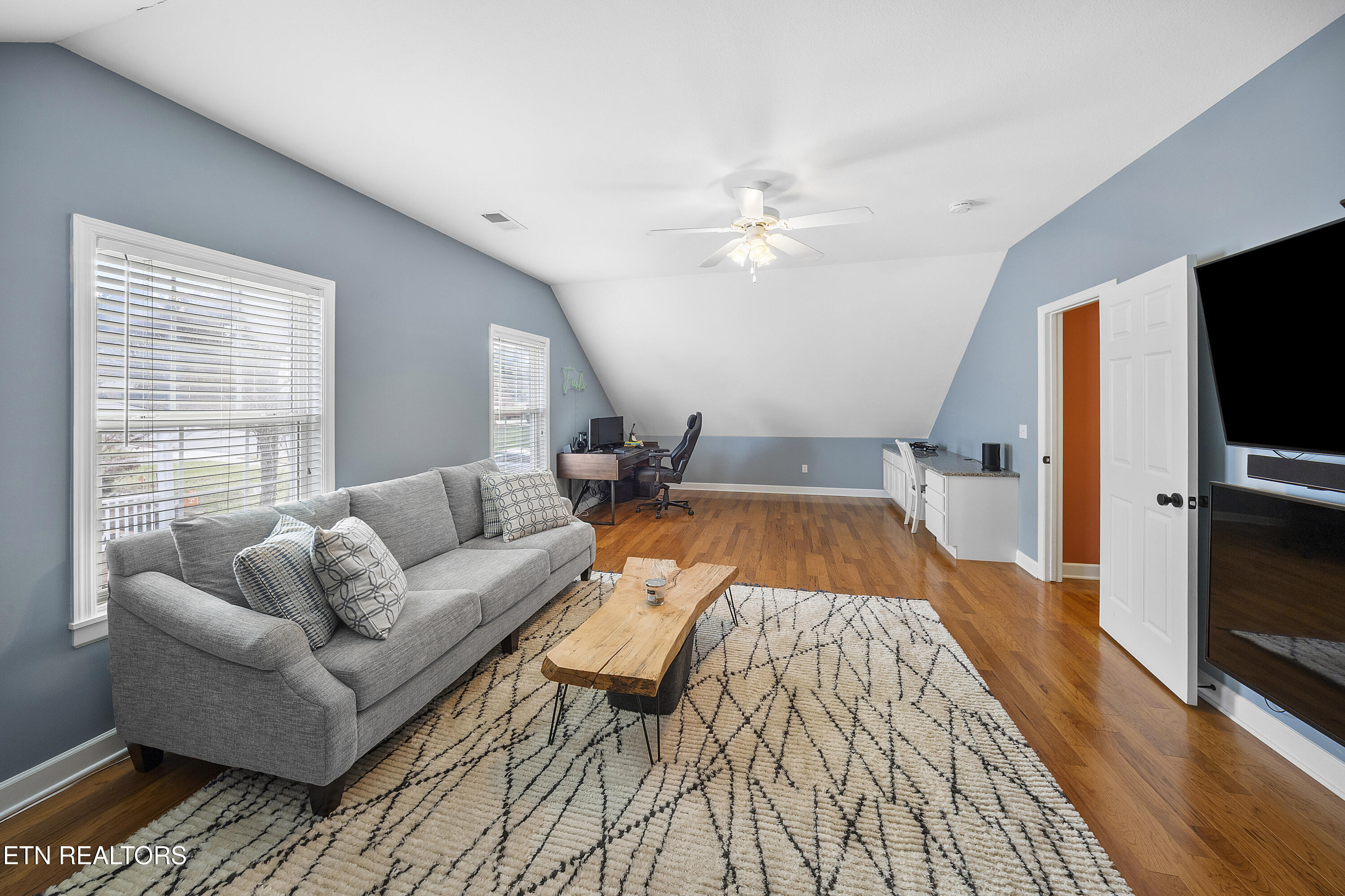 12538 Coral Reef Circle Knoxville TN 37922