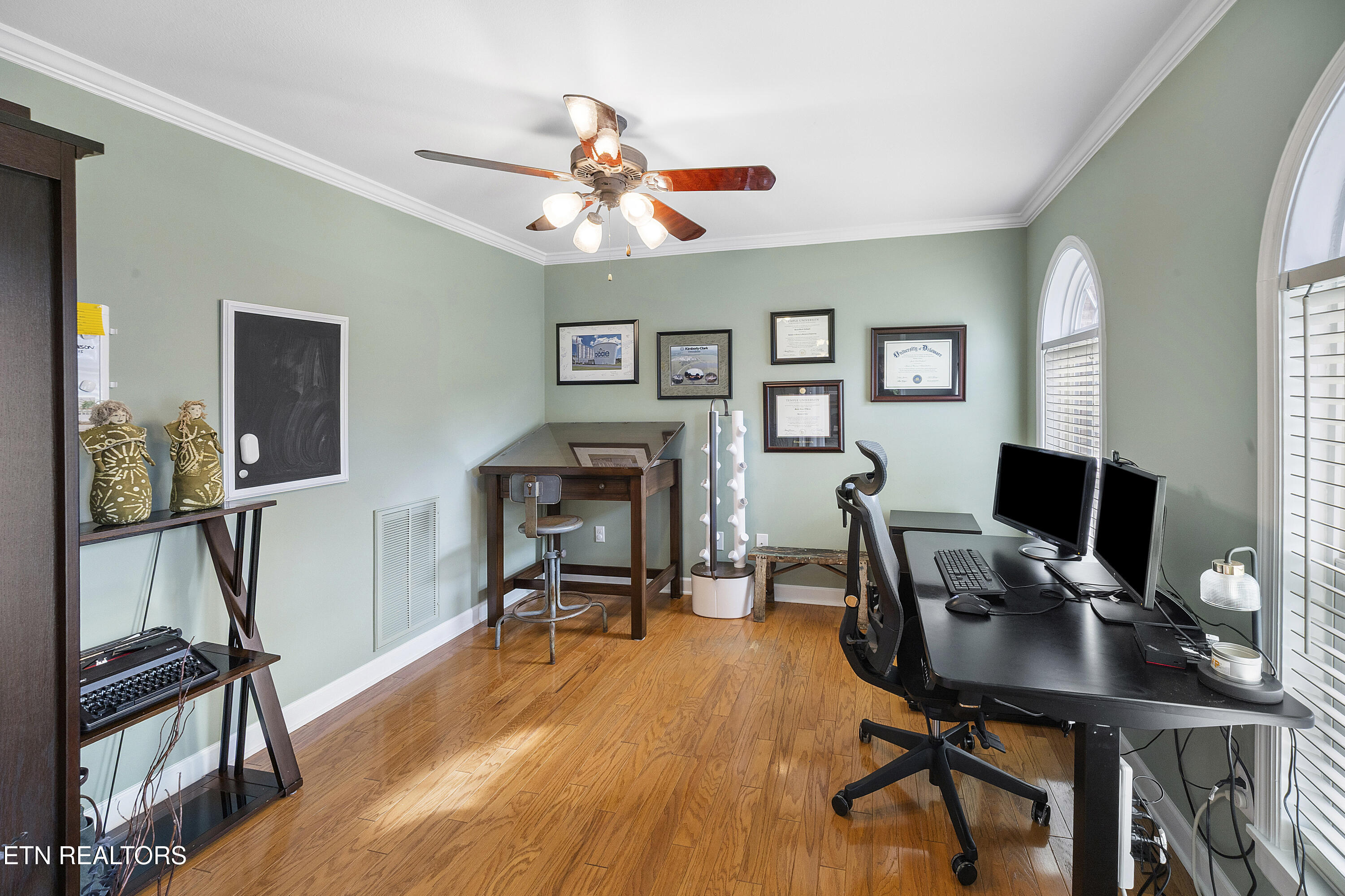 12538 Coral Reef Circle Knoxville TN 37922