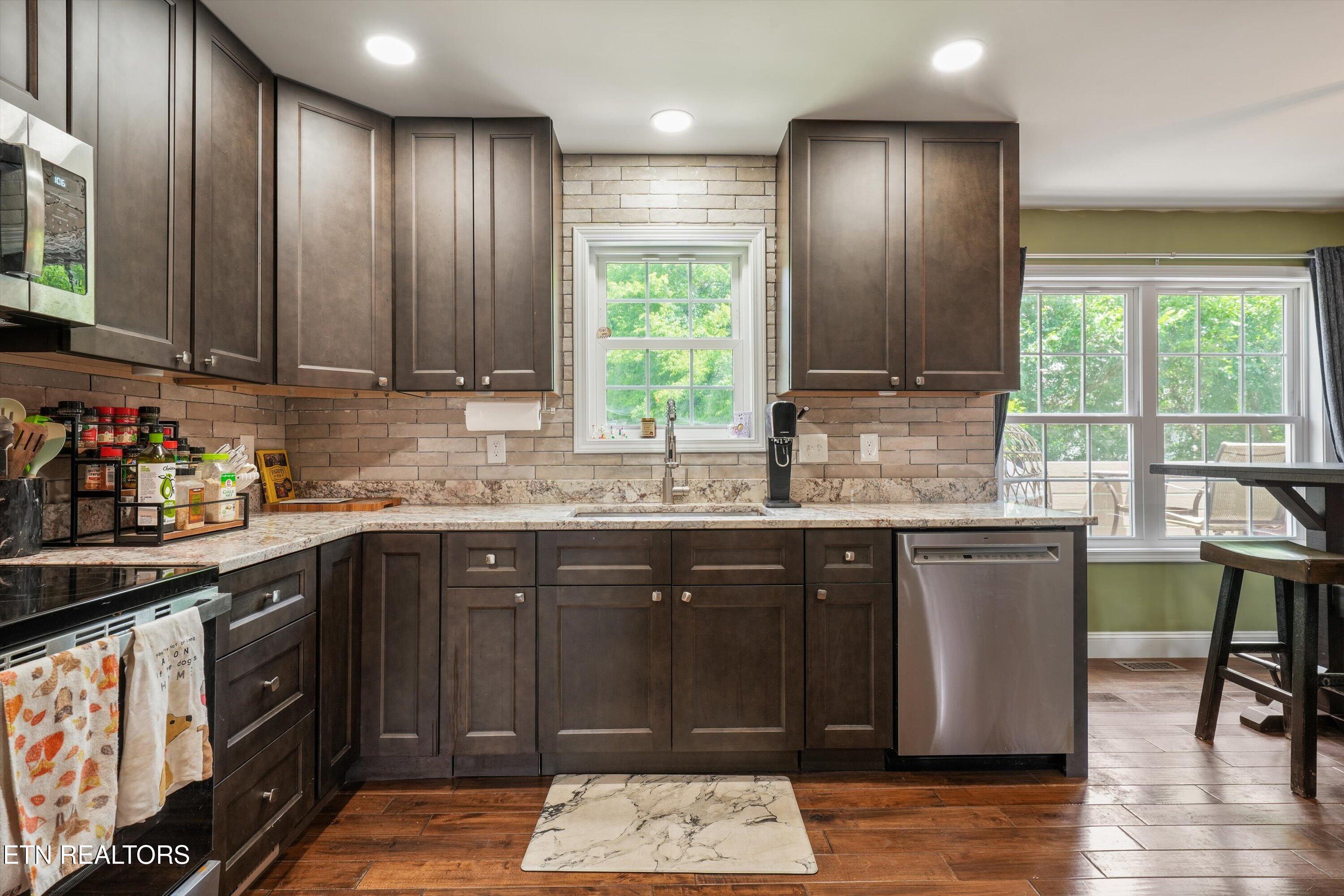 3512 Maple Valley Lane Knoxville TN 37931