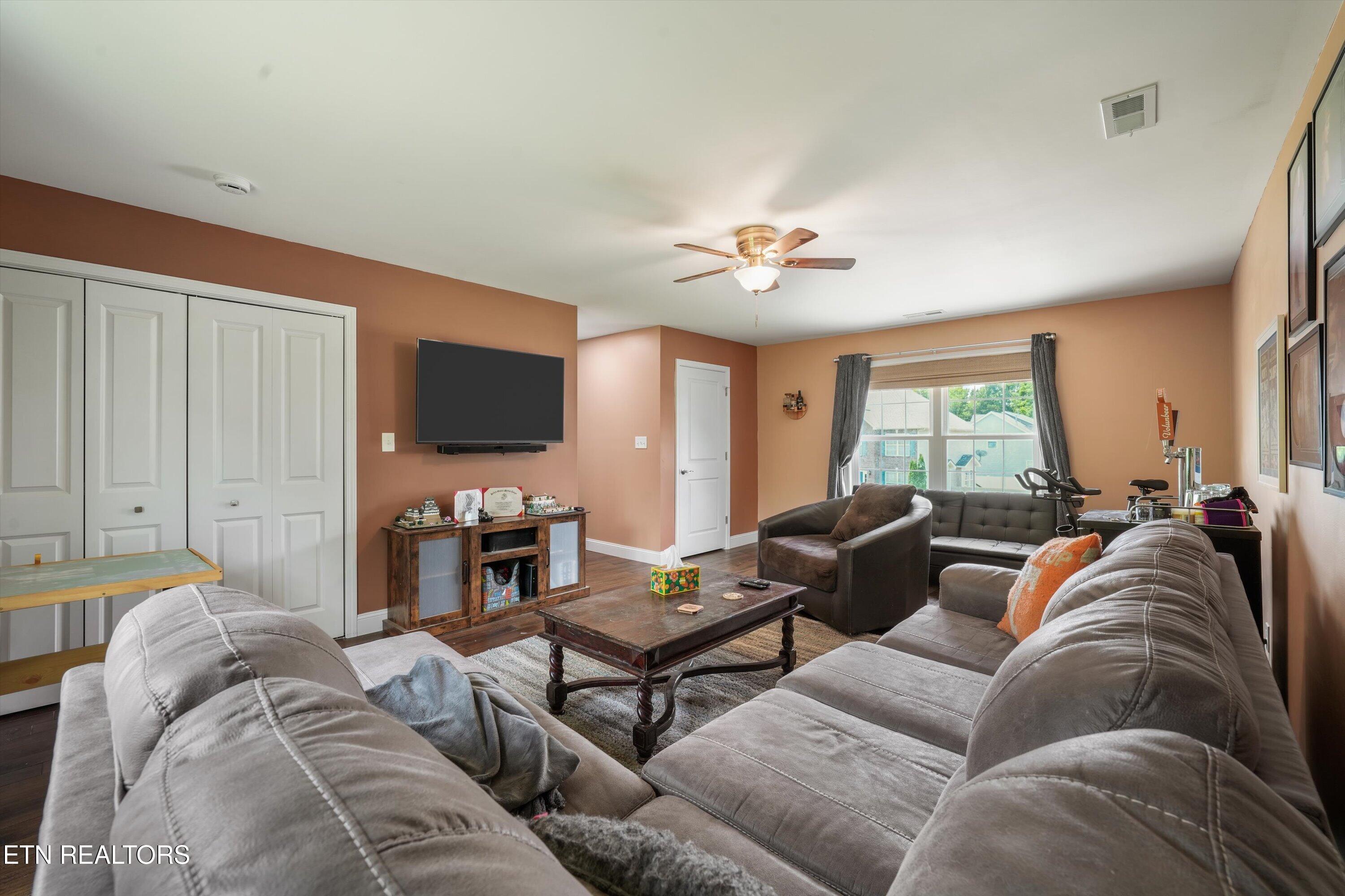3512 Maple Valley Lane Knoxville TN 37931
