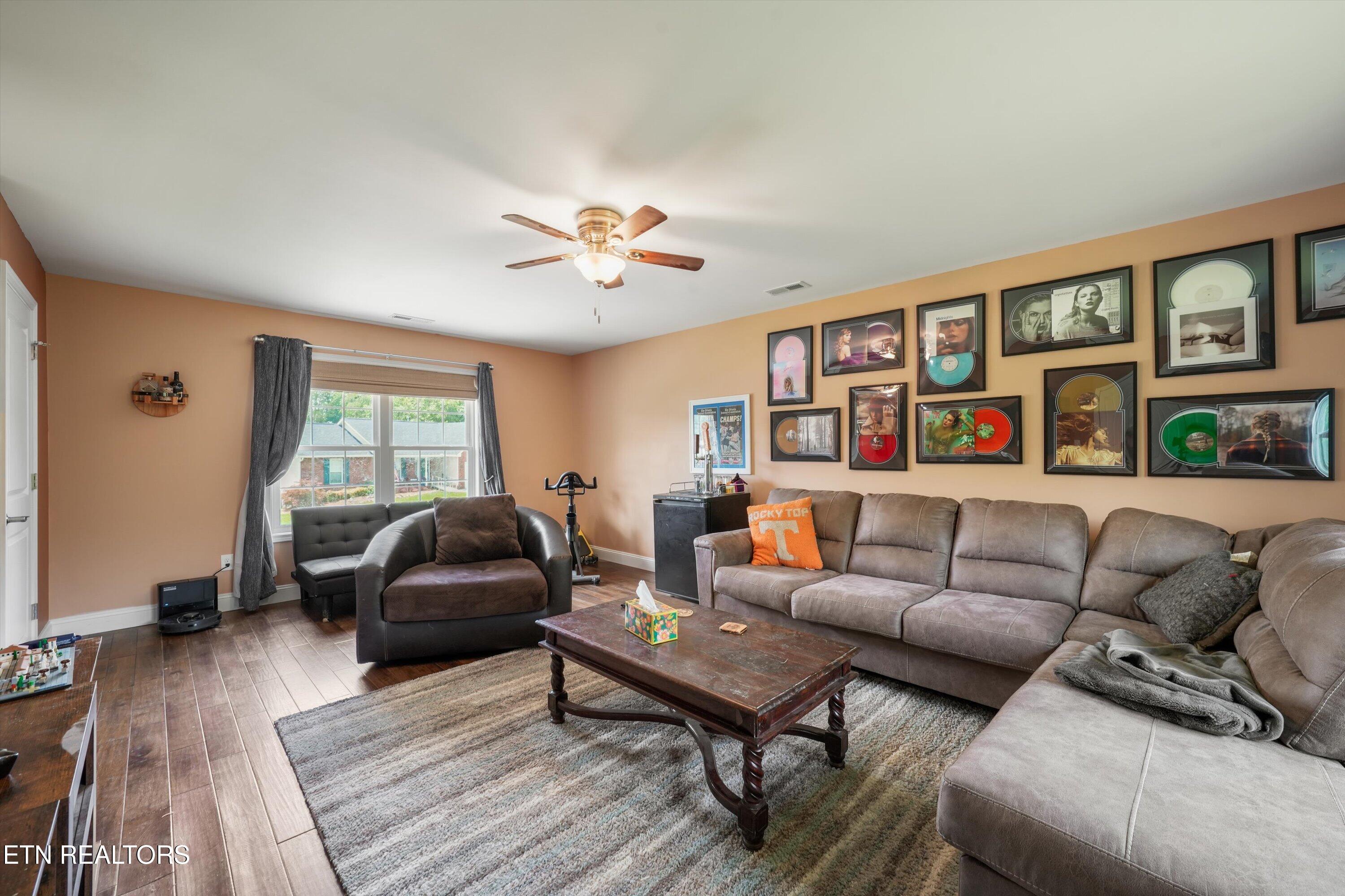 3512 Maple Valley Lane Knoxville TN 37931
