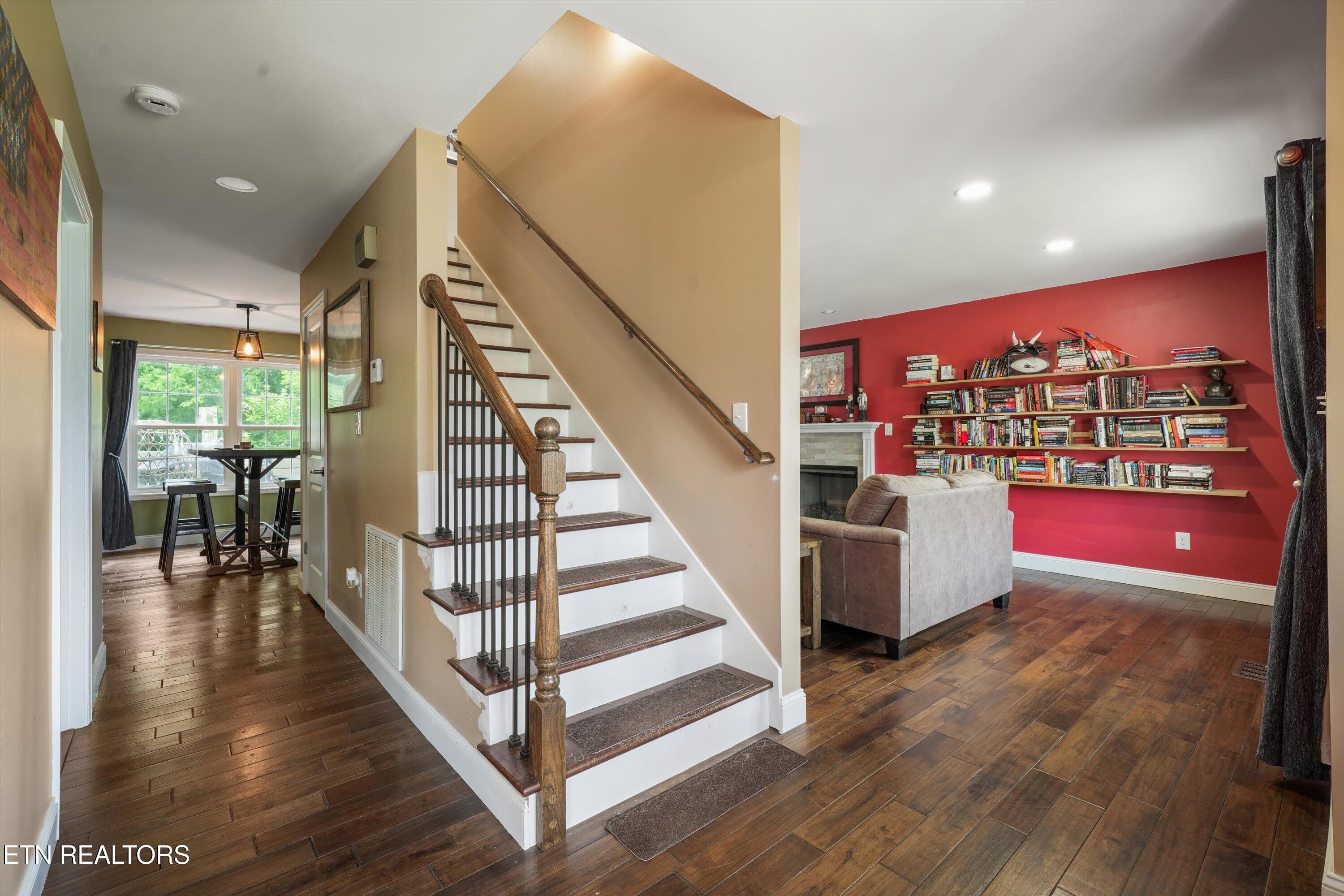 3512 Maple Valley Lane Knoxville TN 37931