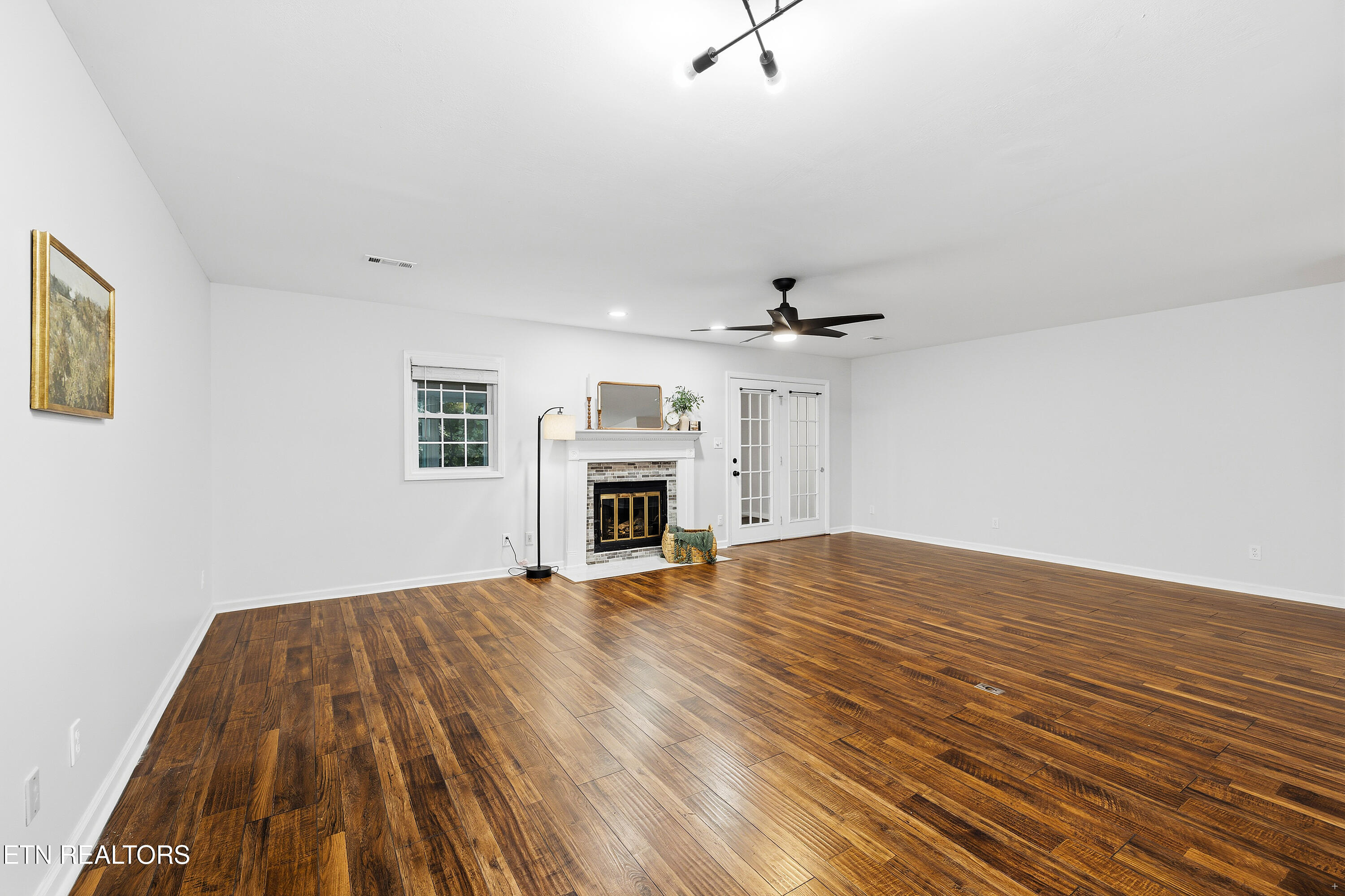 10468 Laura Lee Lane Knoxville TN 37922