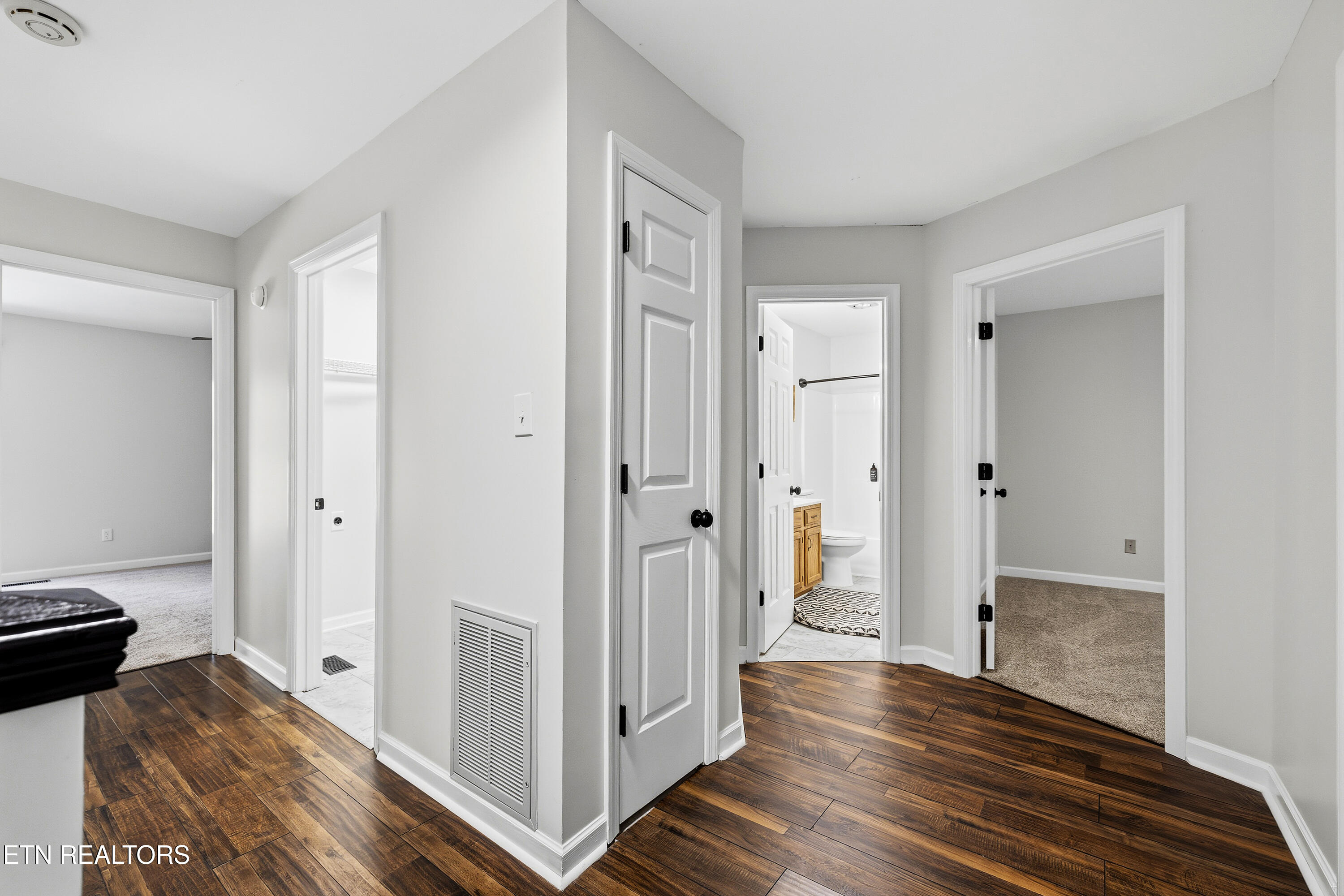 10468 Laura Lee Lane Knoxville TN 37922