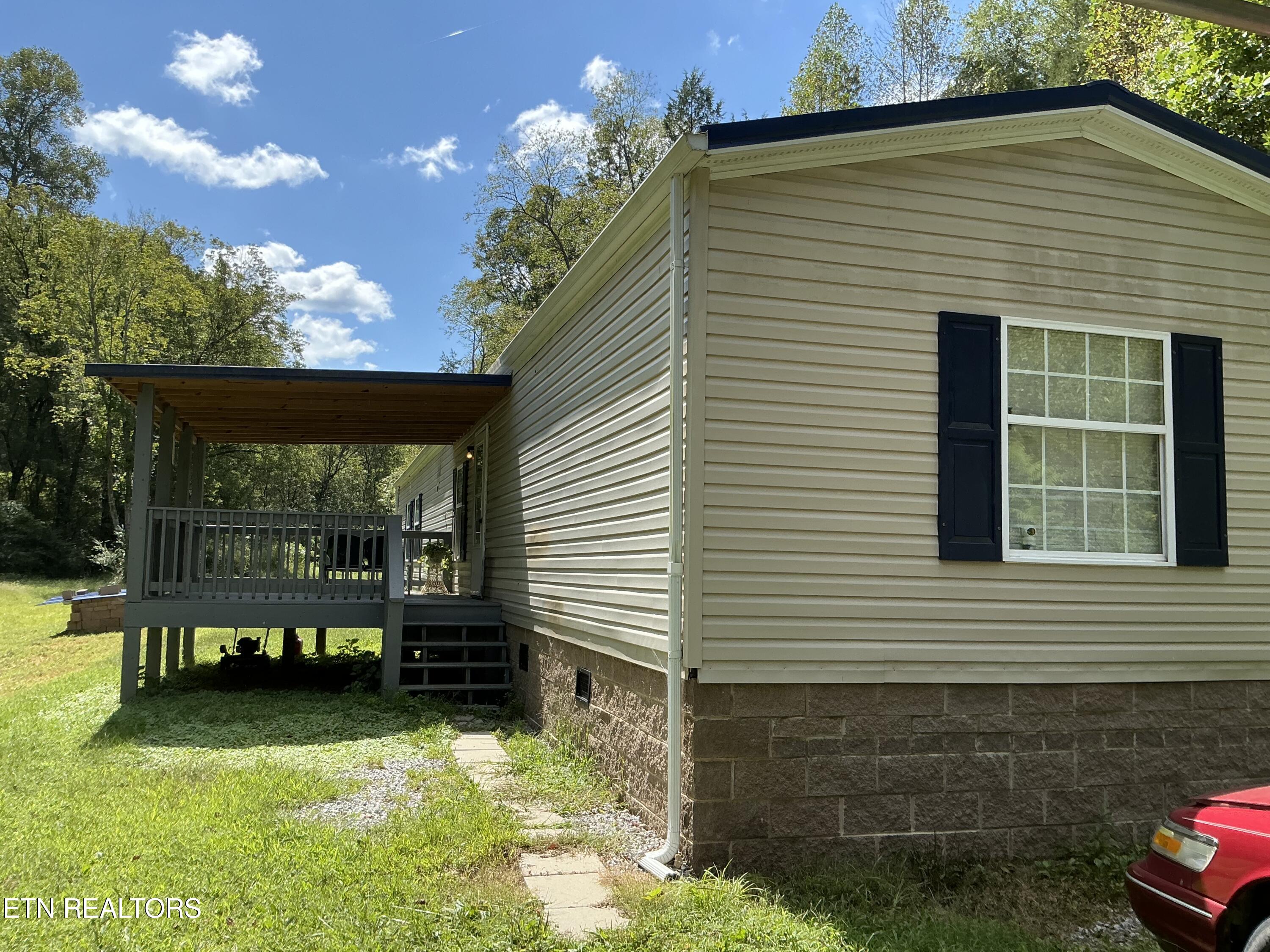 1037 Dogwood Heights Drive Tazewell TN 37879