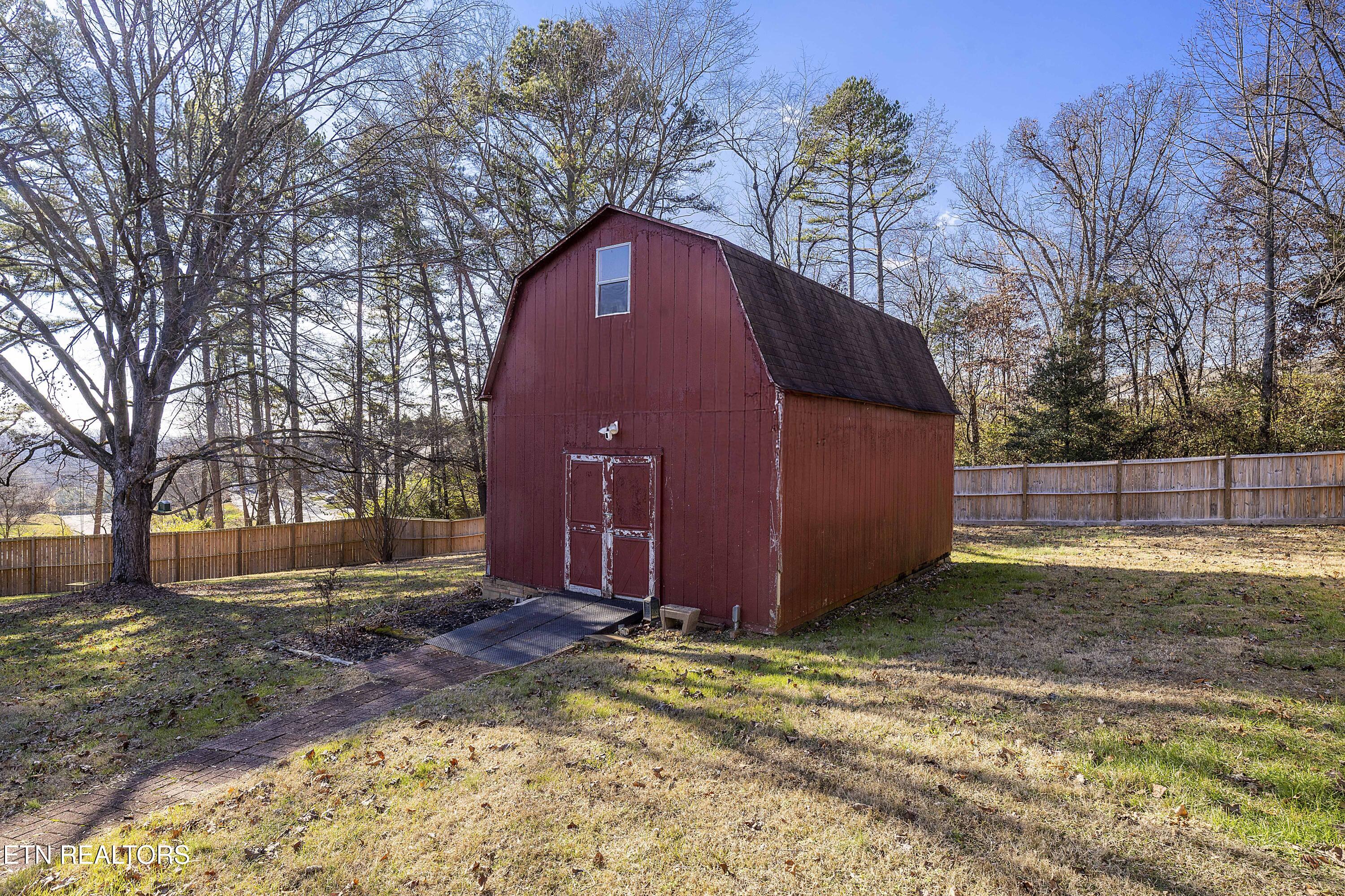 421 Elkmont Road Knoxville TN 37922