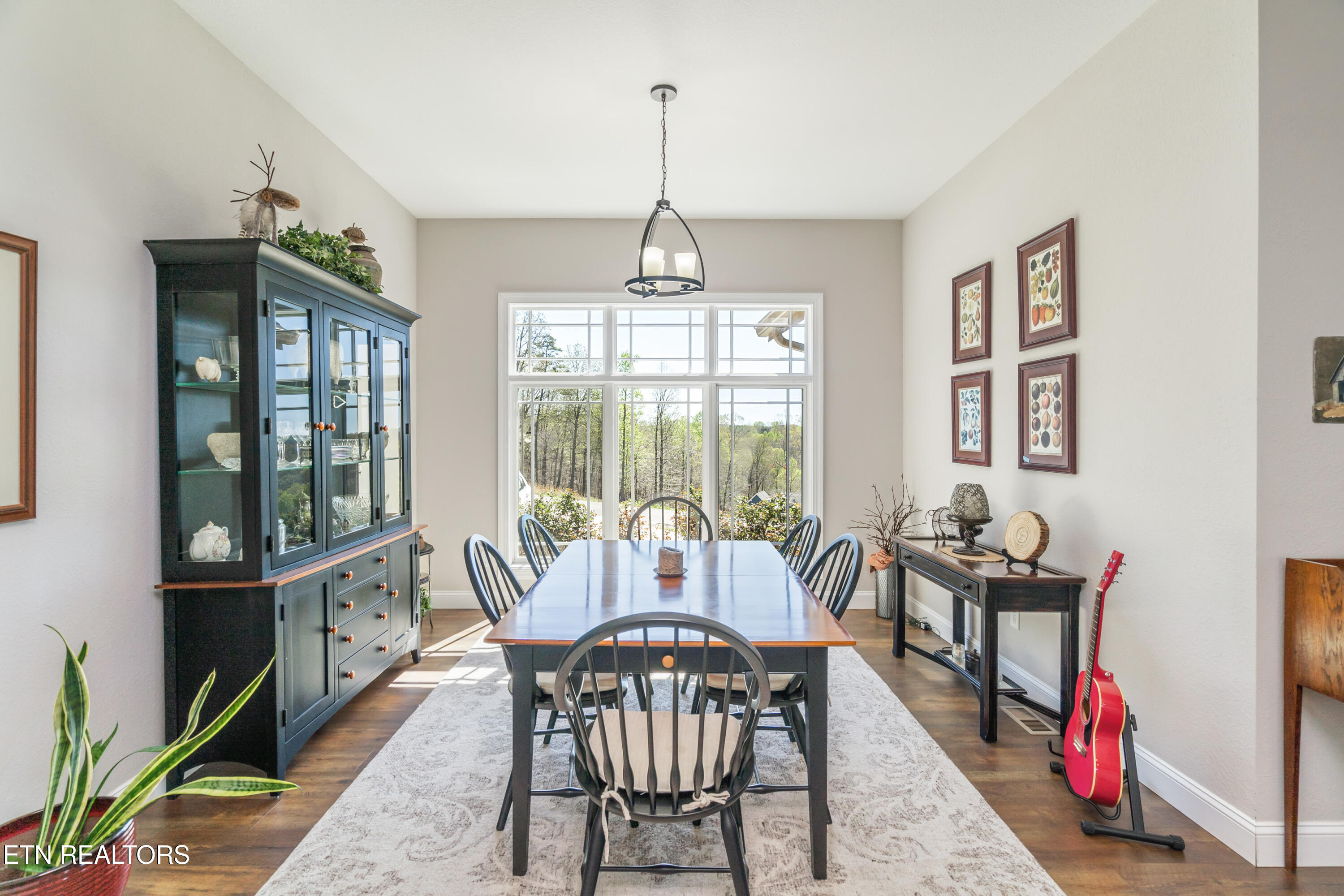 195 Kennedys Loop Lafollette TN 37766