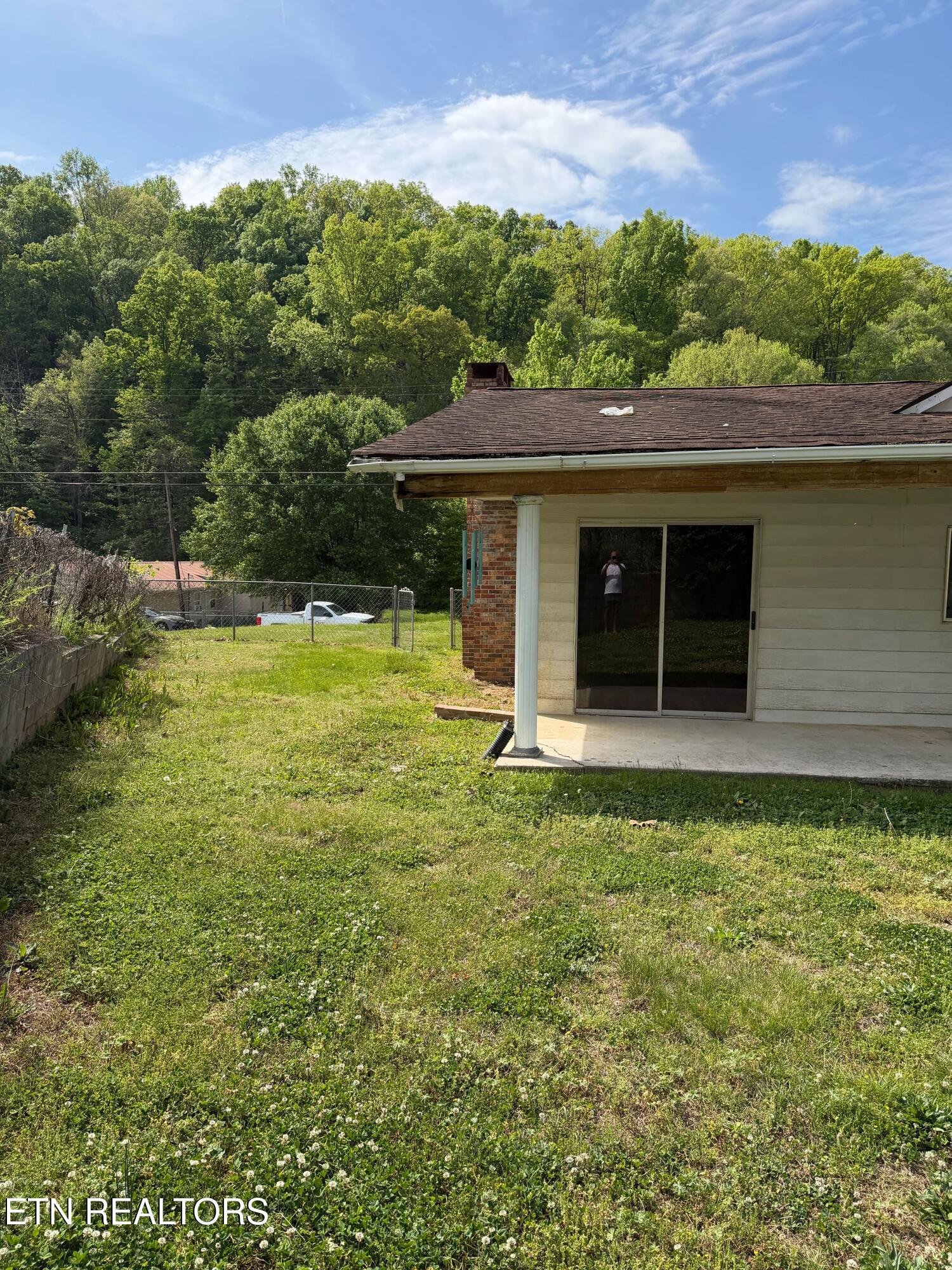 543 Keylon Drive Harriman TN 37748