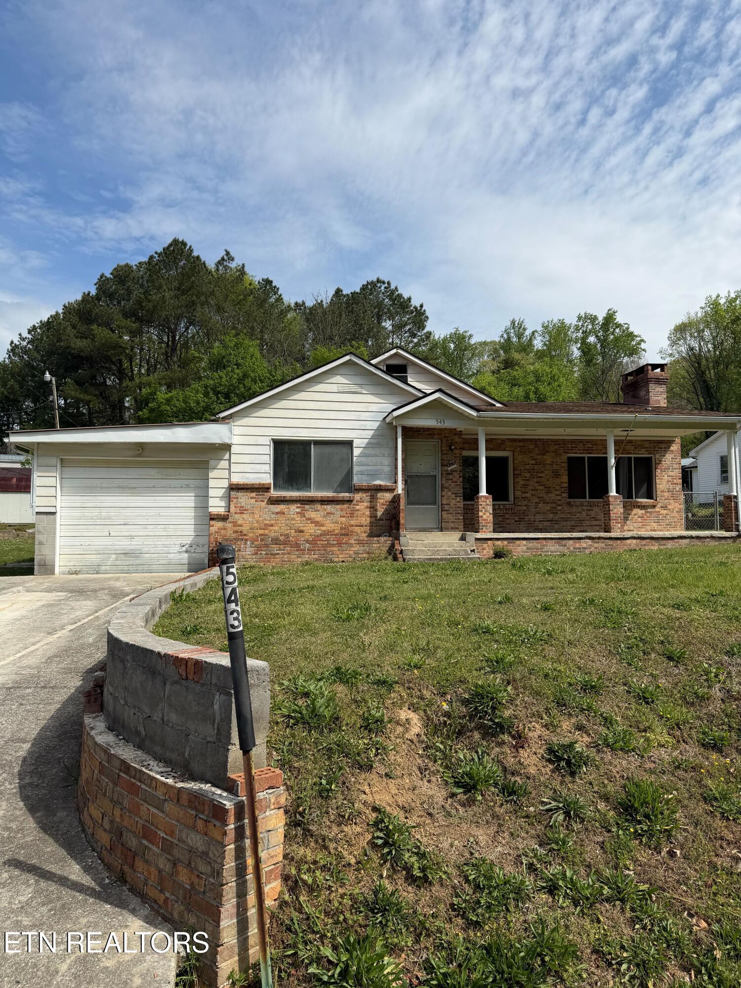 543 Keylon Drive Harriman TN 37748