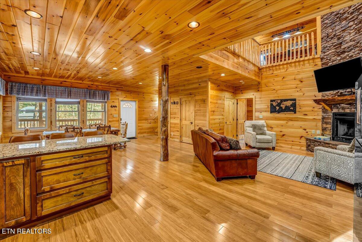 Sevierville TN 37862