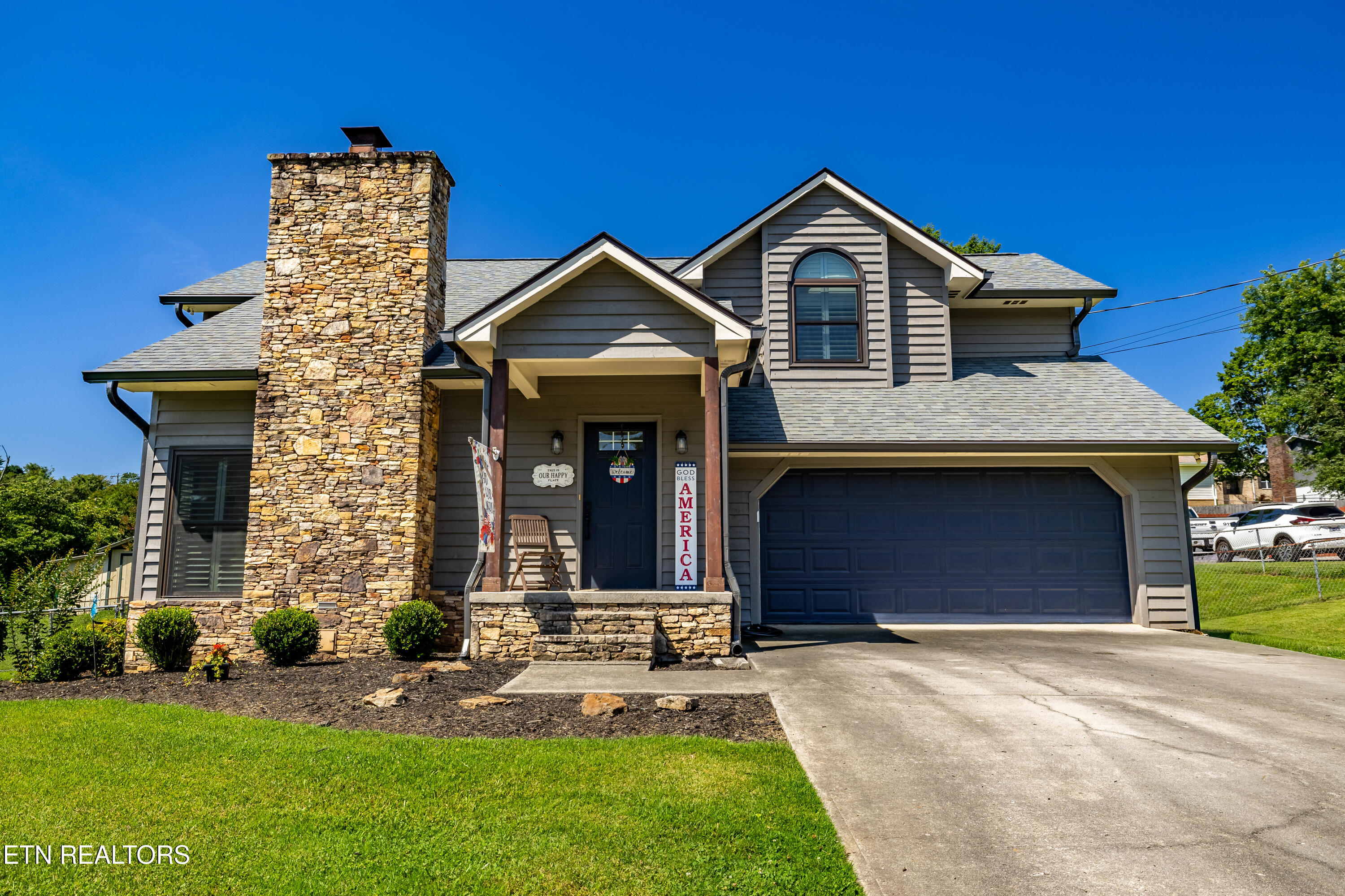 1208 Hoss Road Powell TN 37849