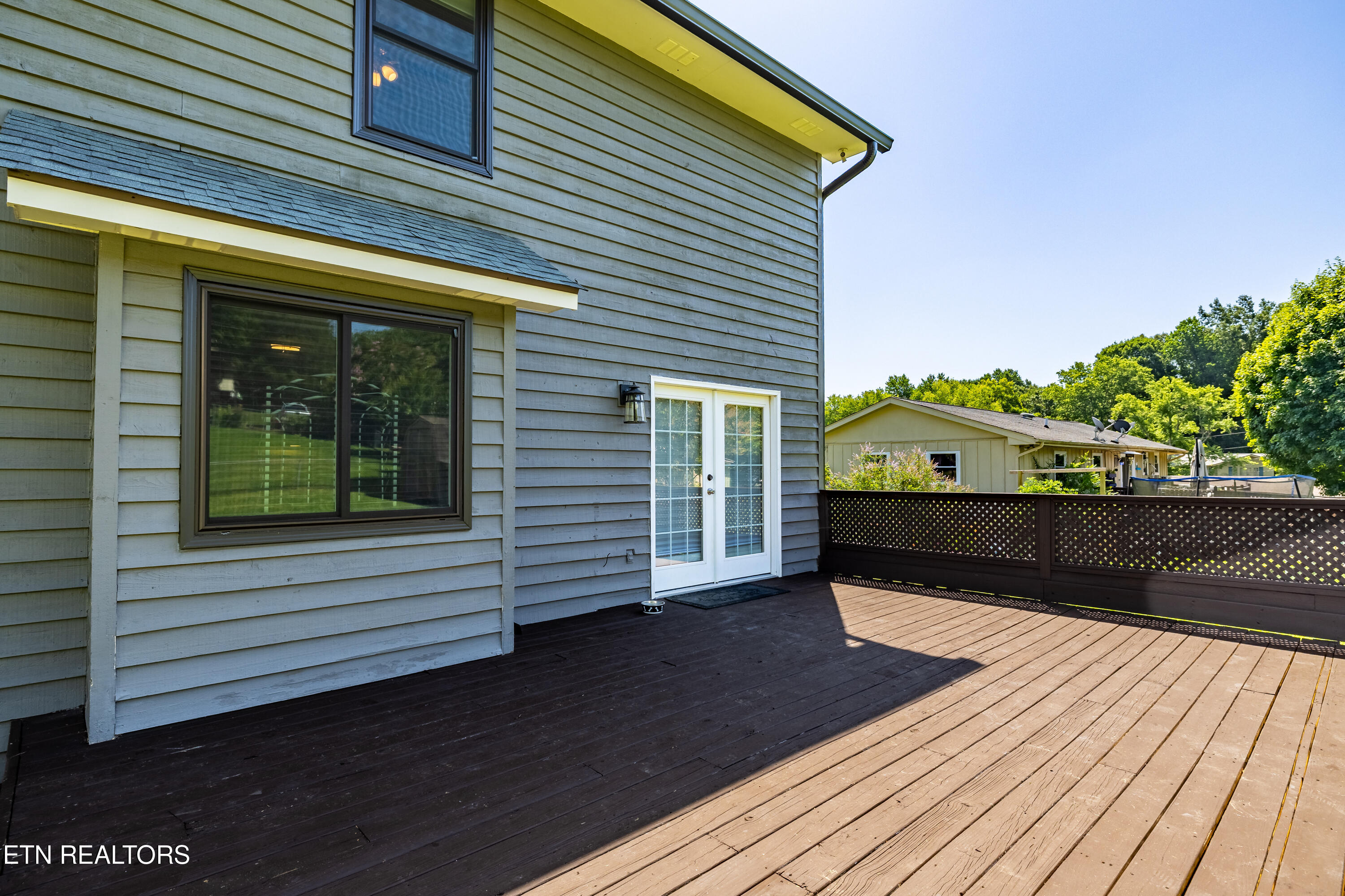 1208 Hoss Road Powell TN 37849