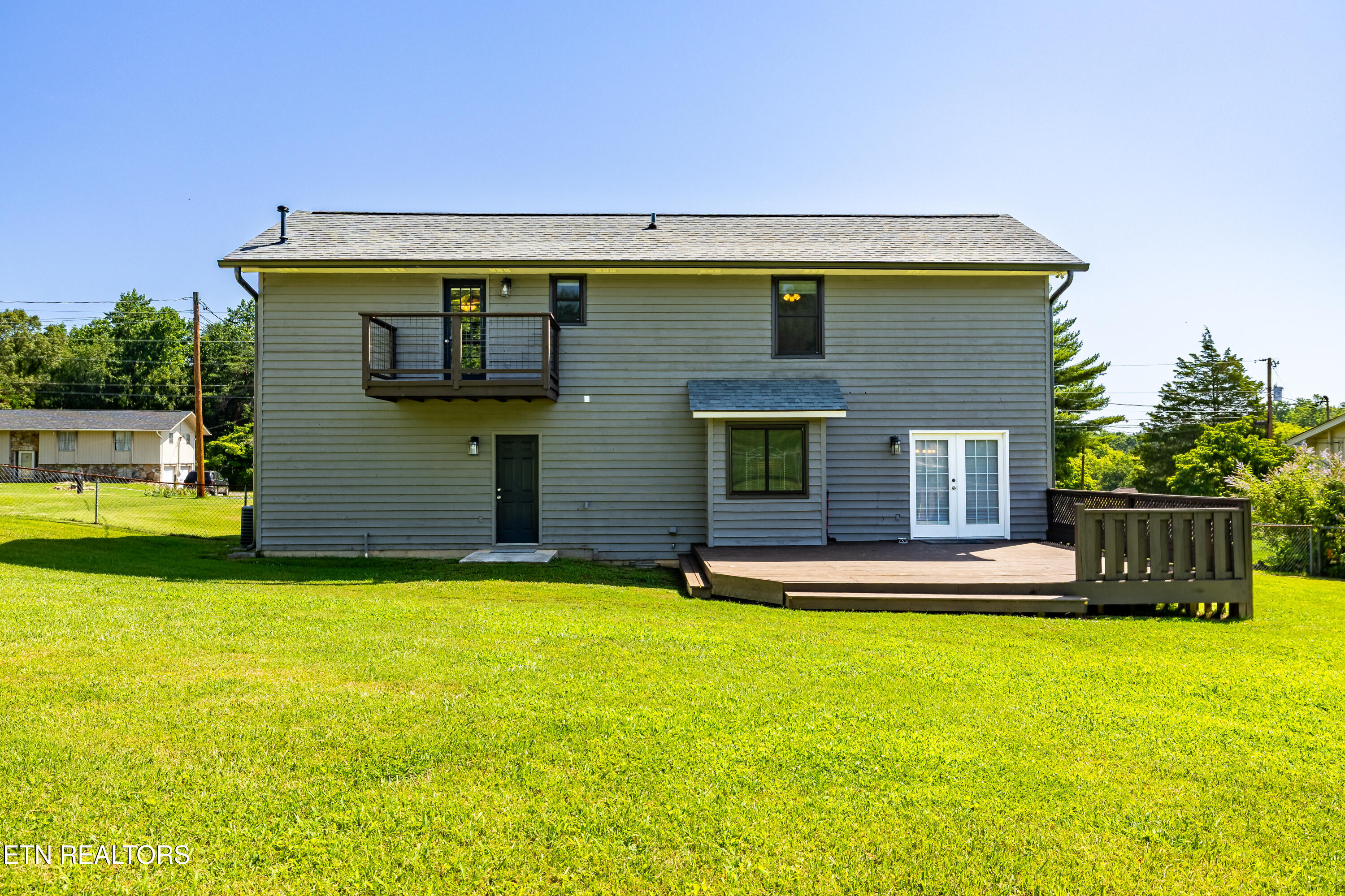 1208 Hoss Road Powell TN 37849