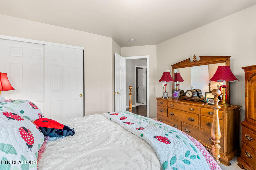 300 Johnsons Corner Road Knoxville TN 37934