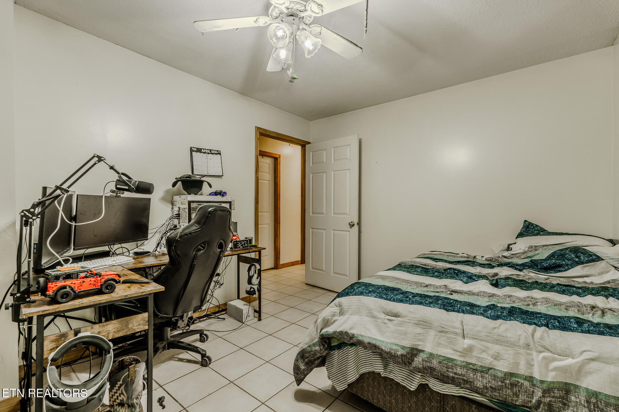 2112 Smith Mountain Road Rockwood TN 37854