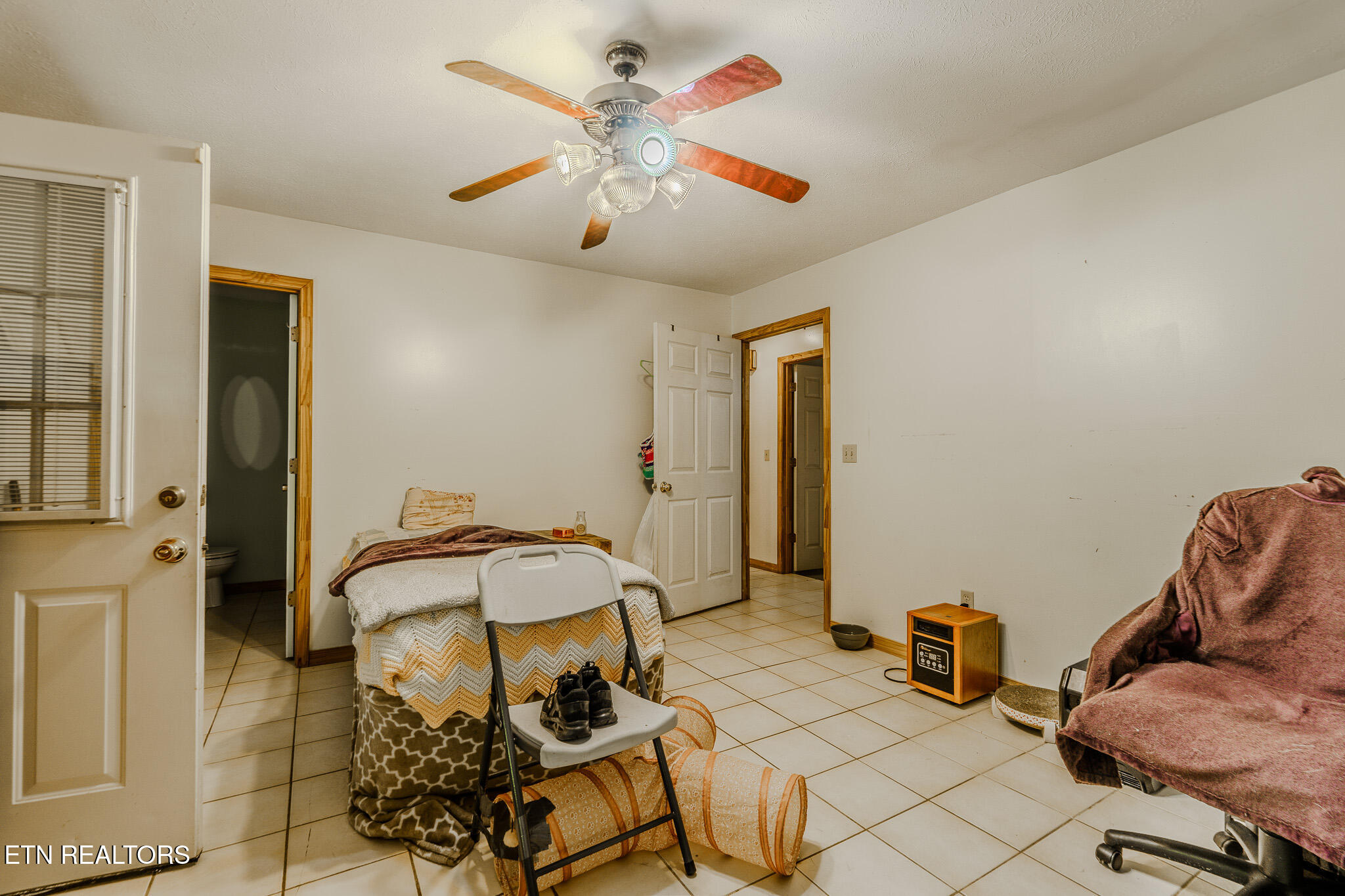 2112 Smith Mountain Road Rockwood TN 37854