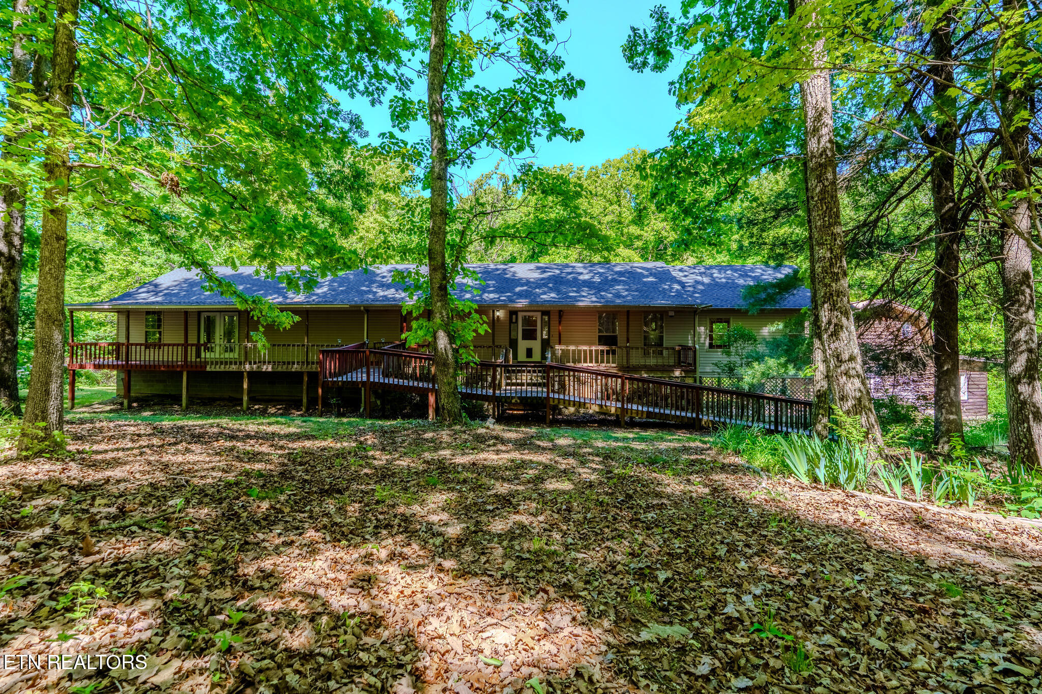 2112 Smith Mountain Road Rockwood TN 37854