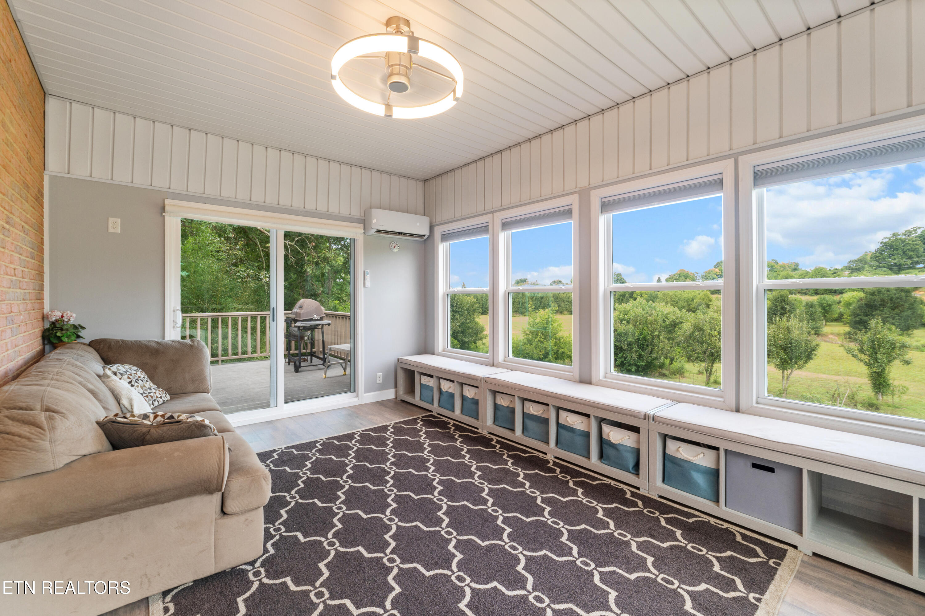 305 Pollys Way Maryville TN 37801