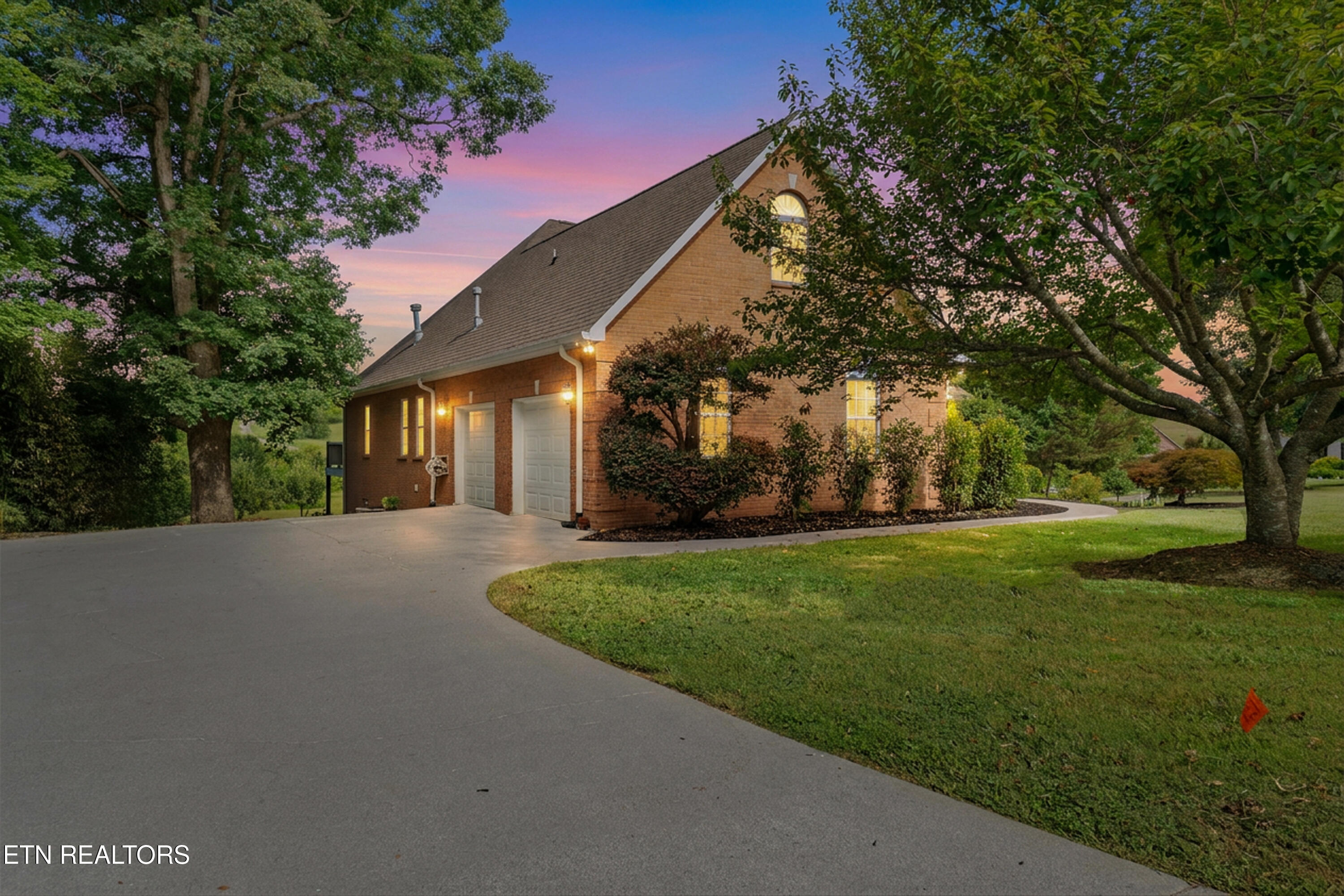 305 Pollys Way Maryville TN 37801