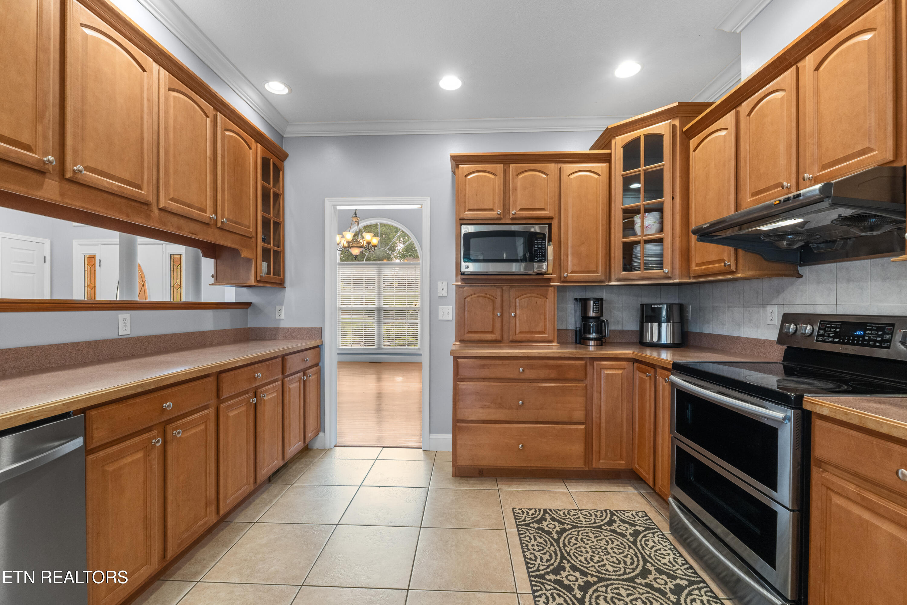 305 Pollys Way Maryville TN 37801