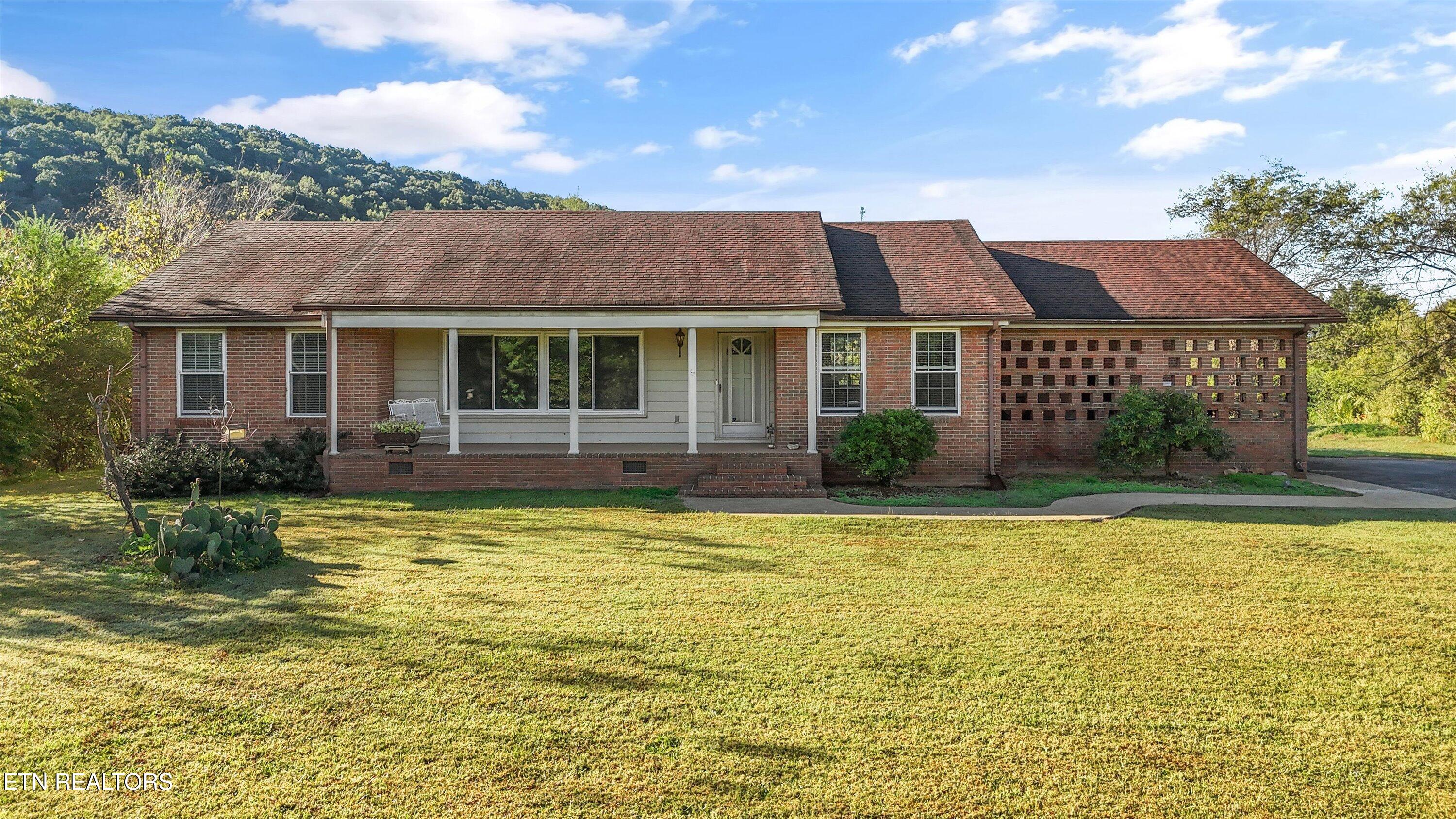 3731 Highway 39w Riceville TN 37370