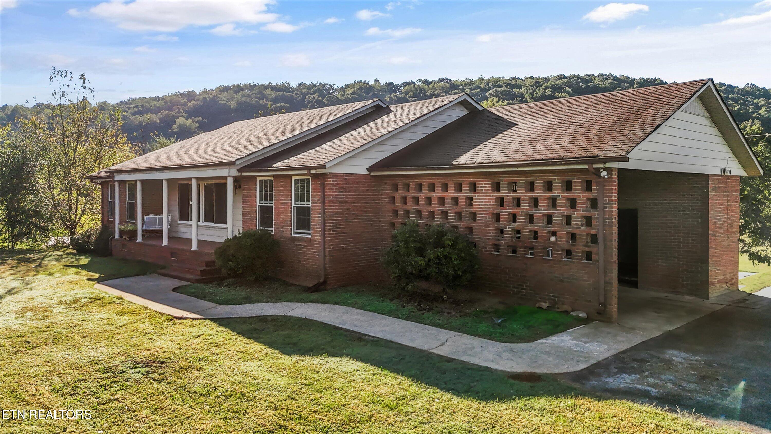 3731 Highway 39w Riceville TN 37370
