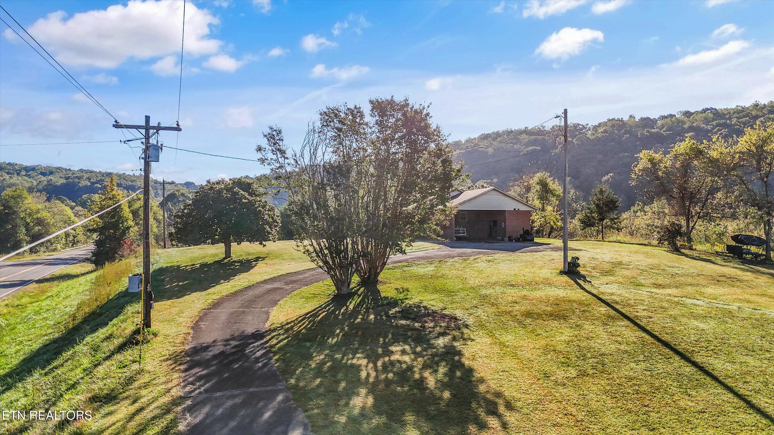 3731 Highway 39w Riceville TN 37370