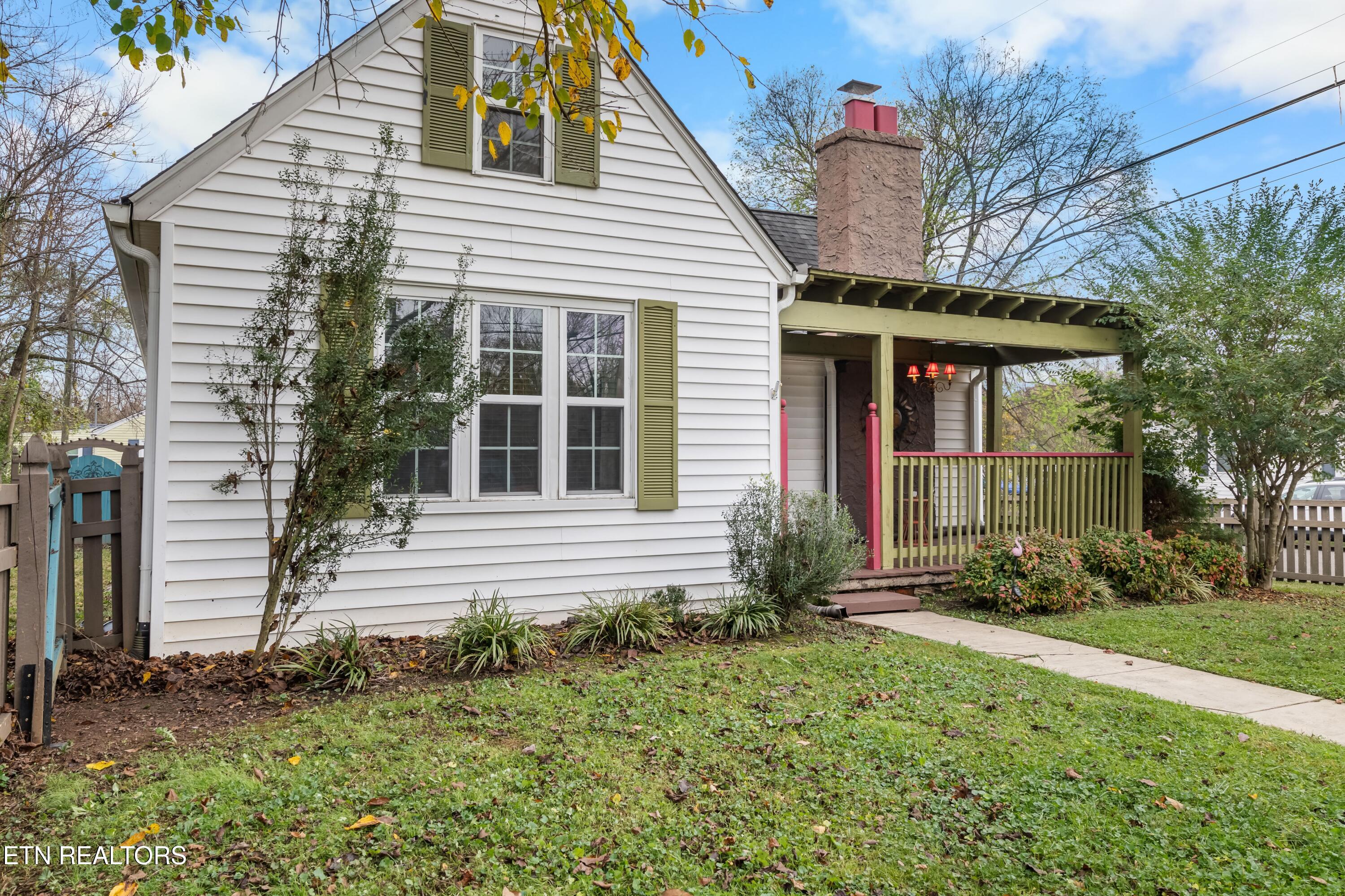 3221 Clearview Street Knoxville TN 37917