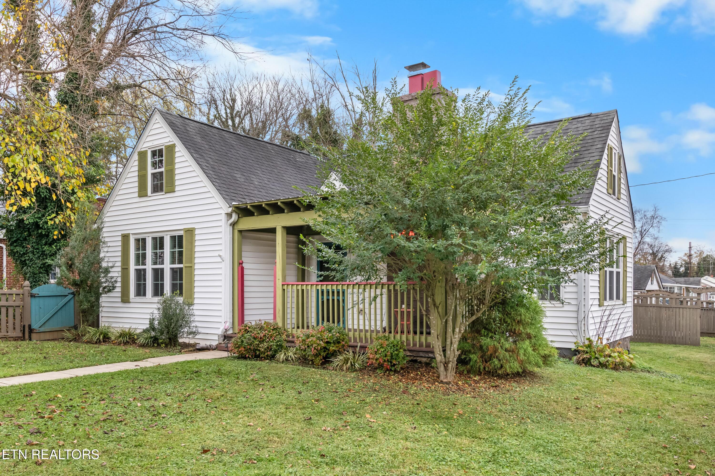 3221 Clearview Street Knoxville TN 37917