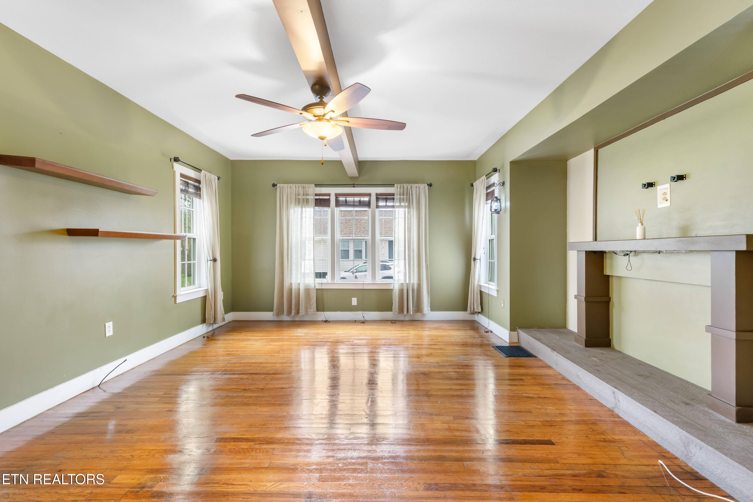 3221 Clearview Street Knoxville TN 37917