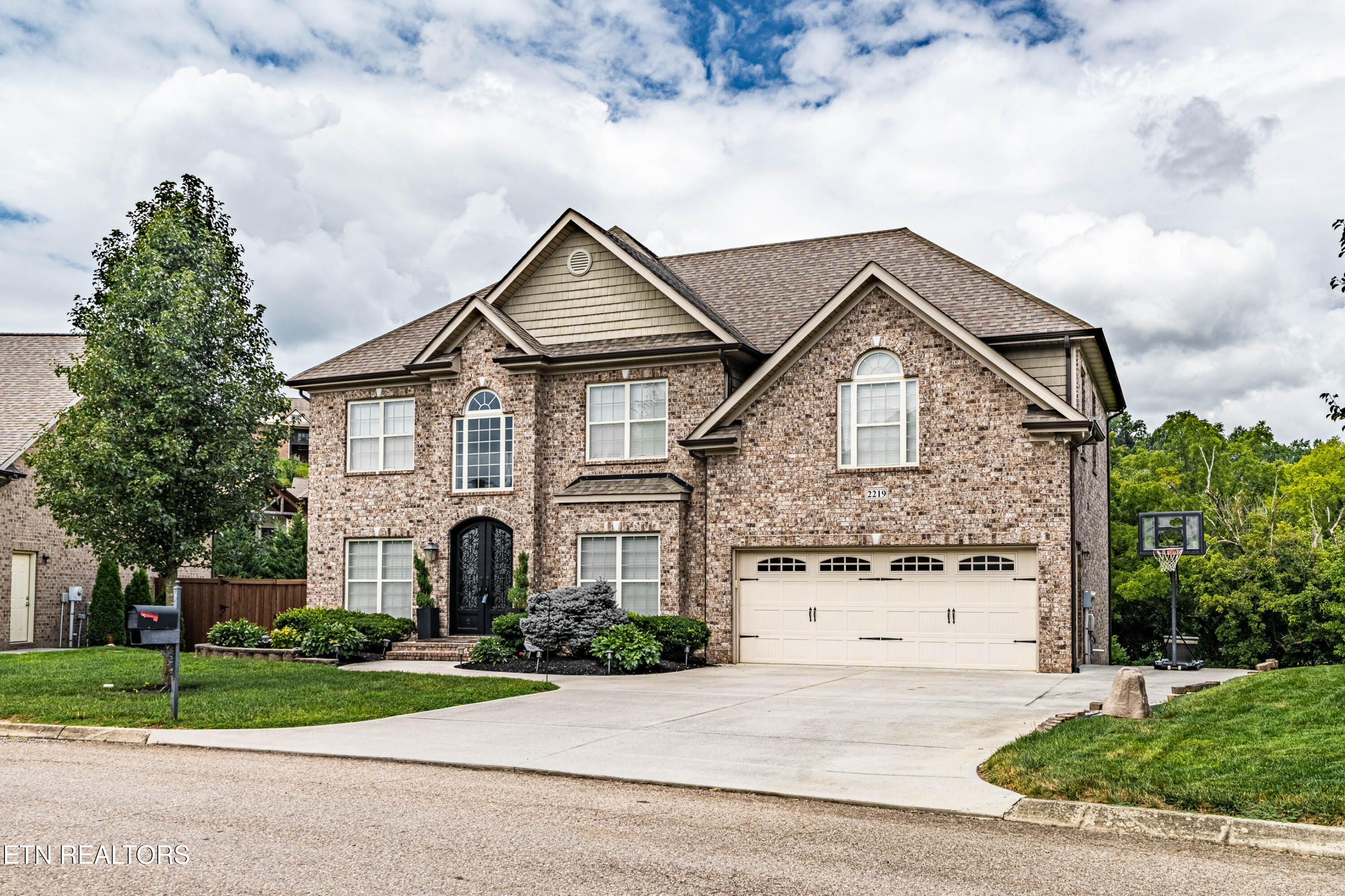 2219 Muddy Creek Lane Knoxville TN 37932