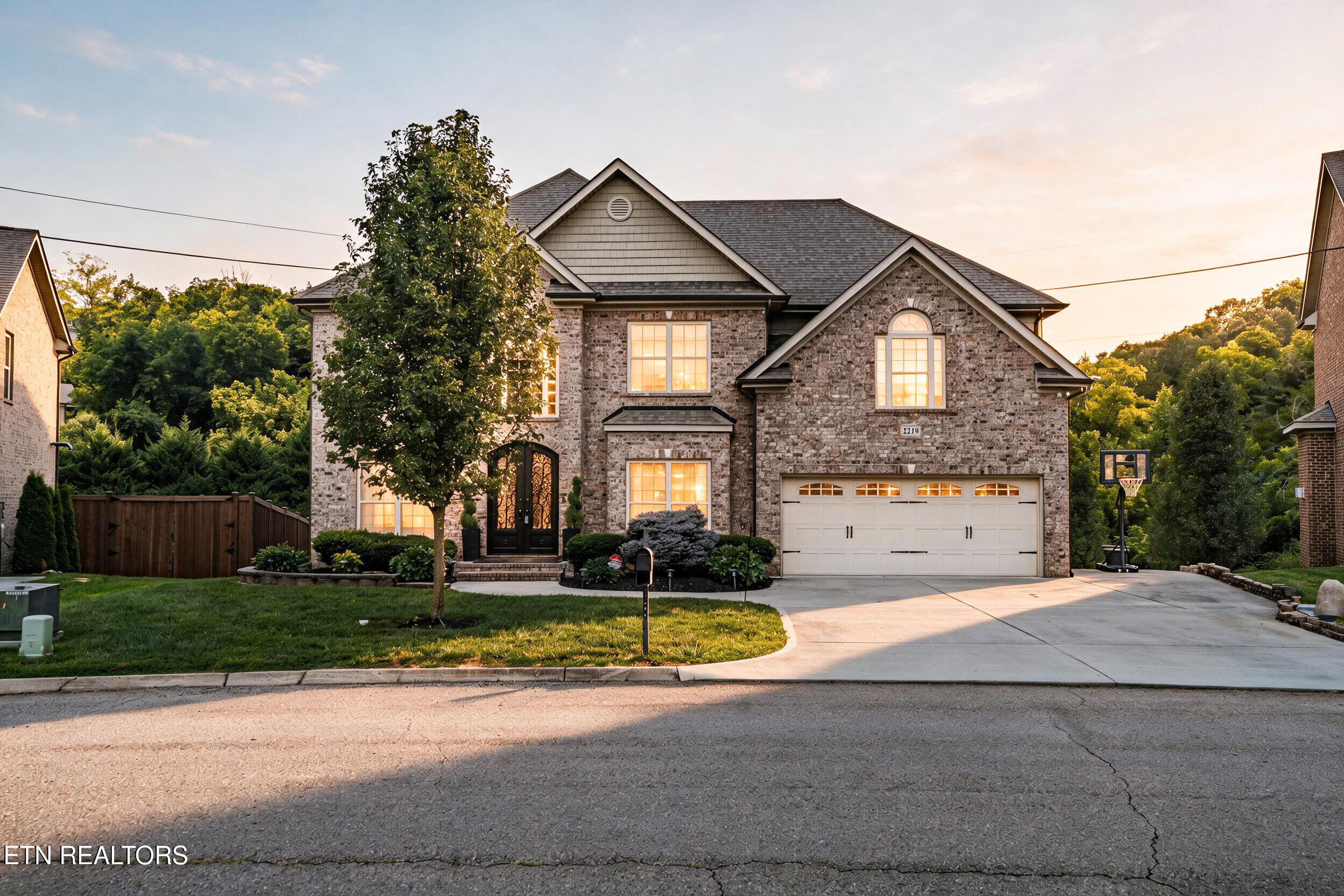 2219 Muddy Creek Lane Knoxville TN 37932