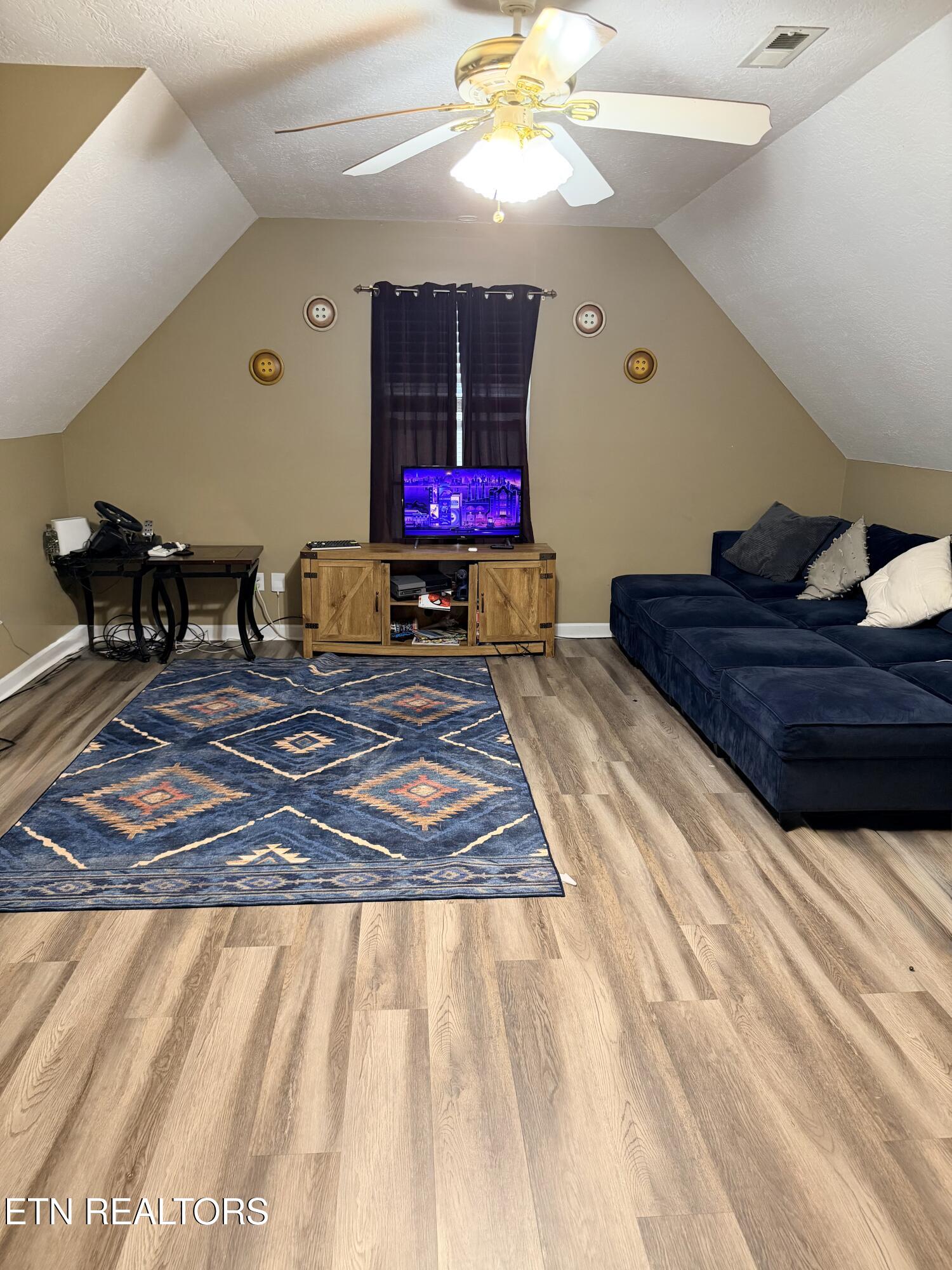 869 Garners Landing Boulevard Seymour TN 37865